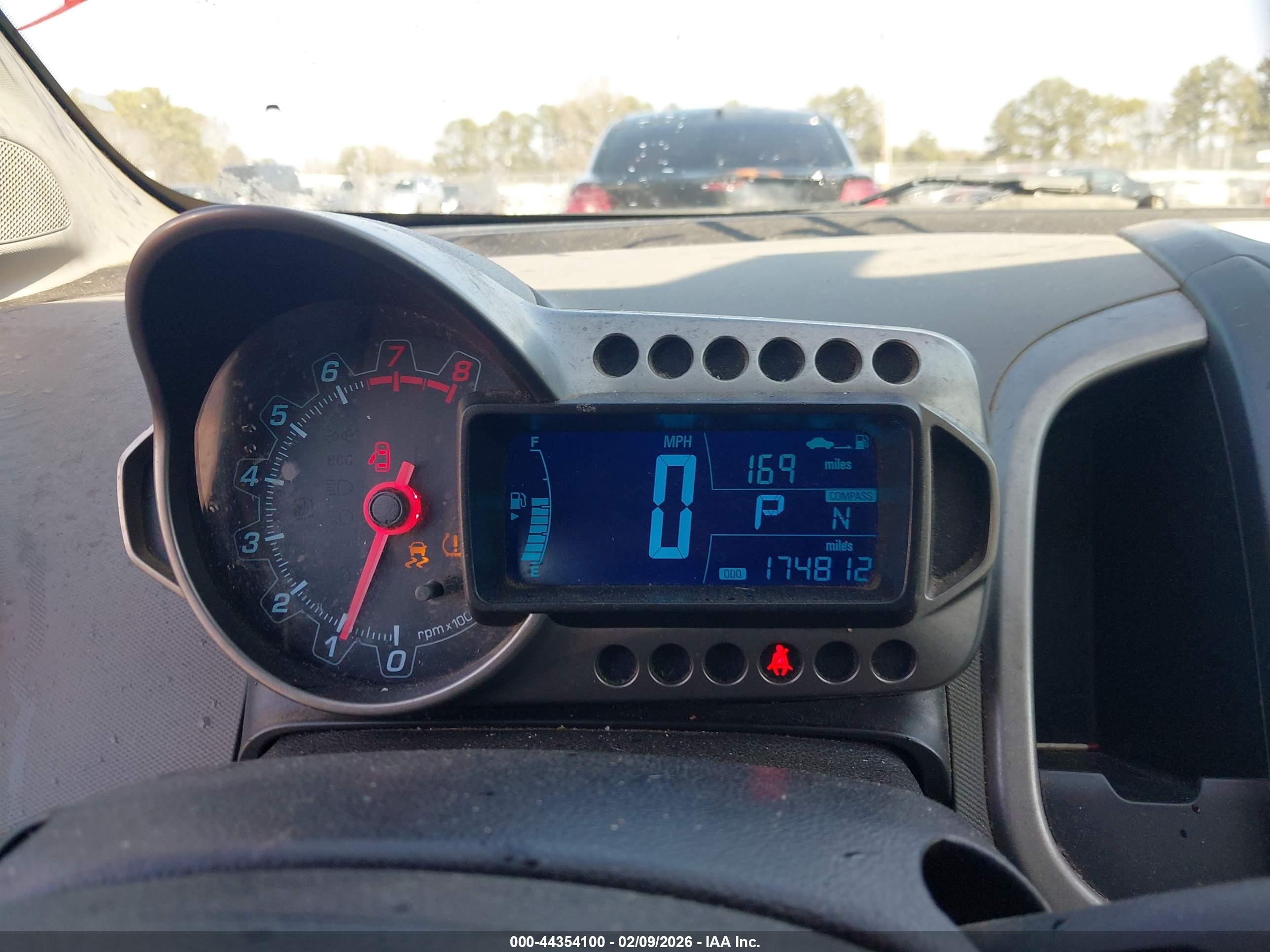 CHEVROLET SONIC image 7