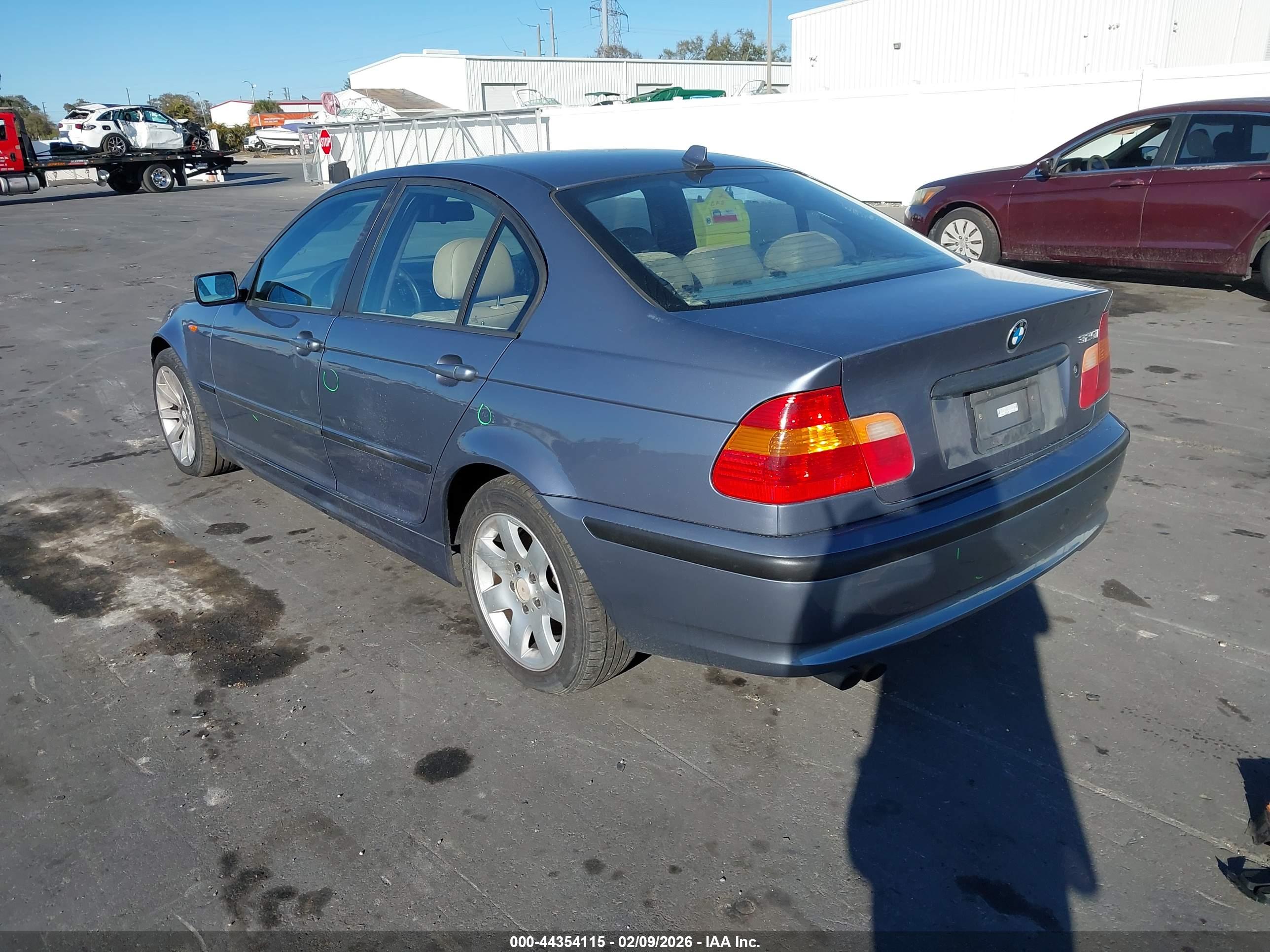 BMW 325I image 3