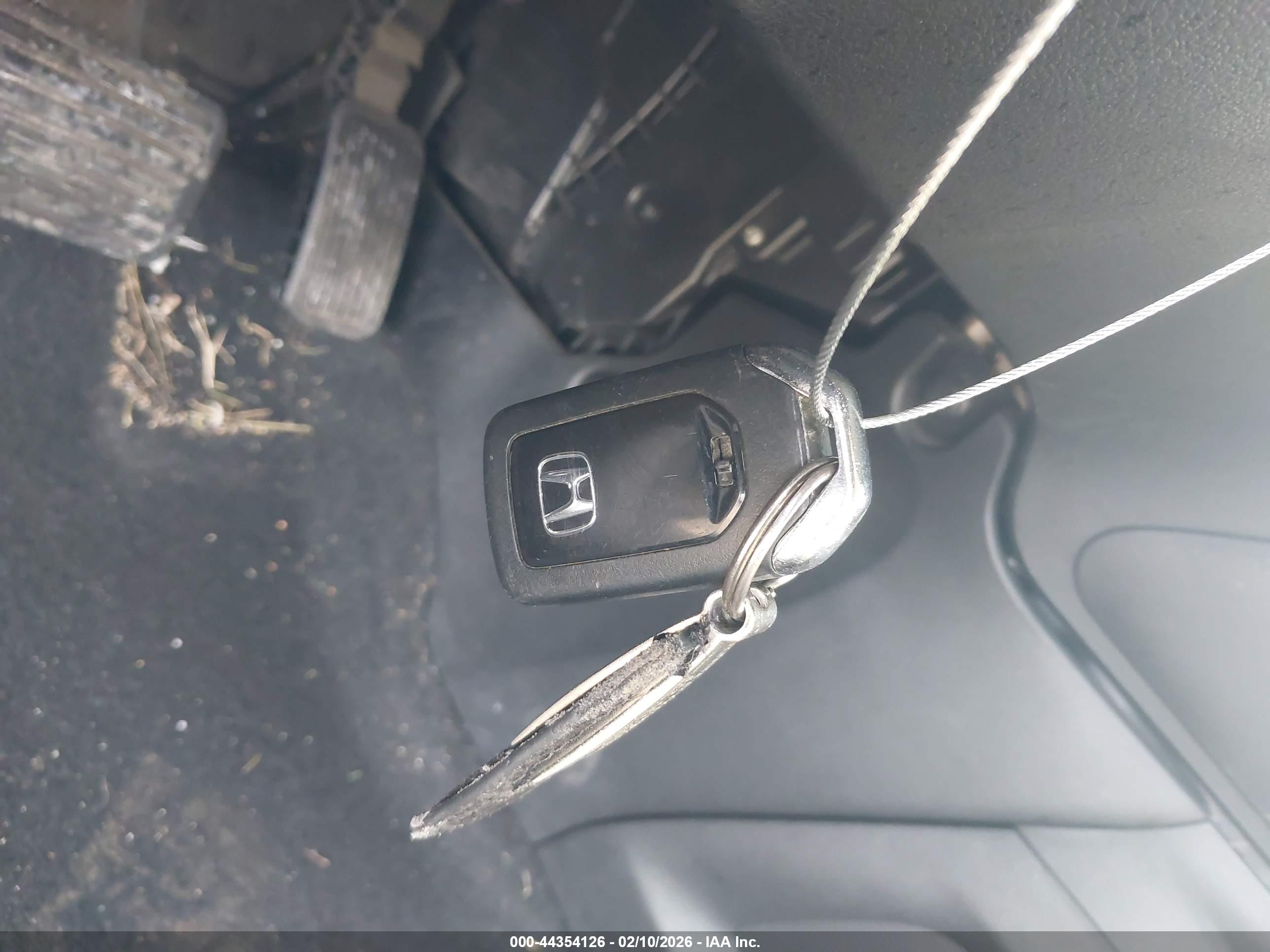 HONDA CR-V image 11