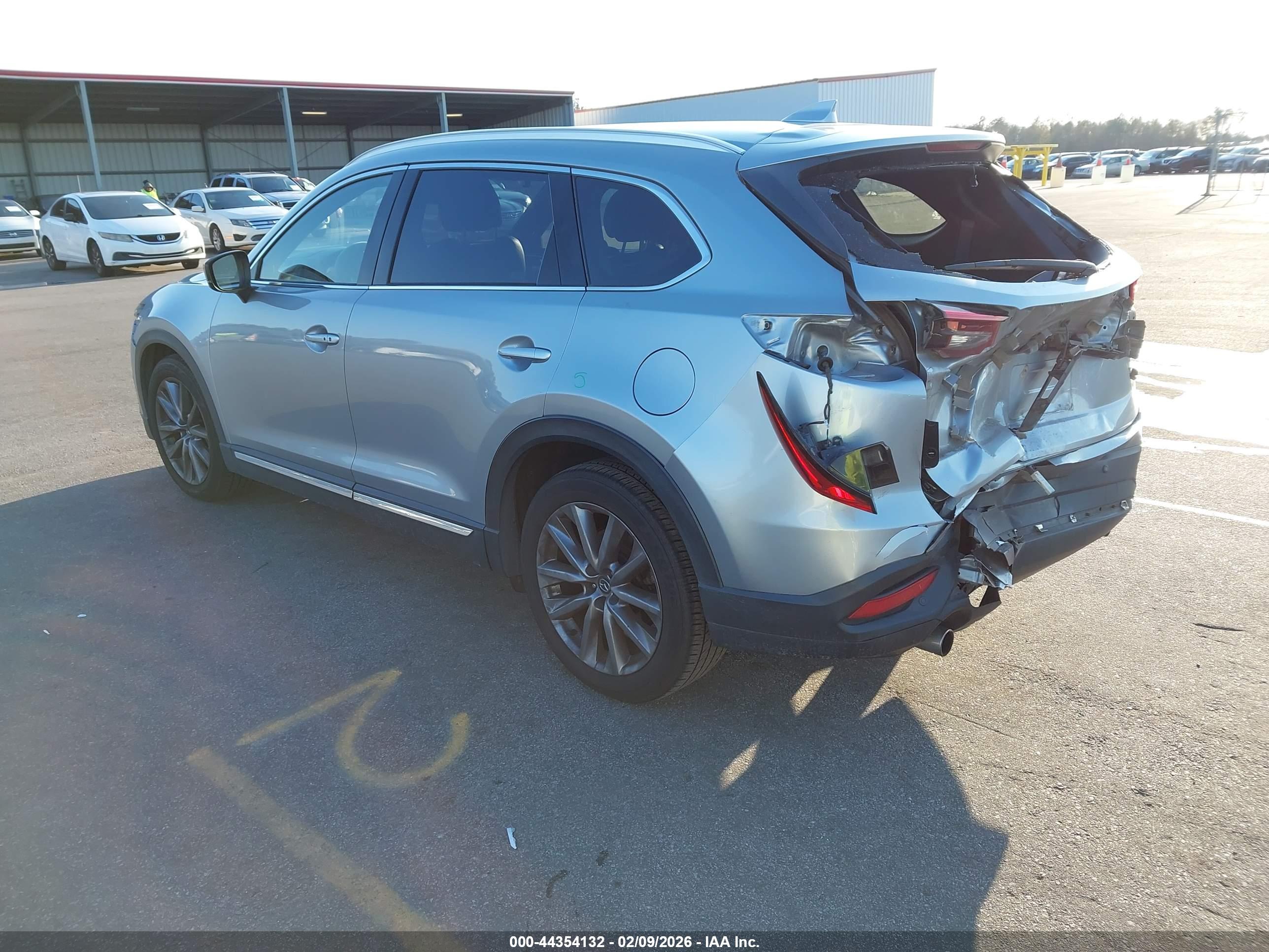 MAZDA CX-9 image 3