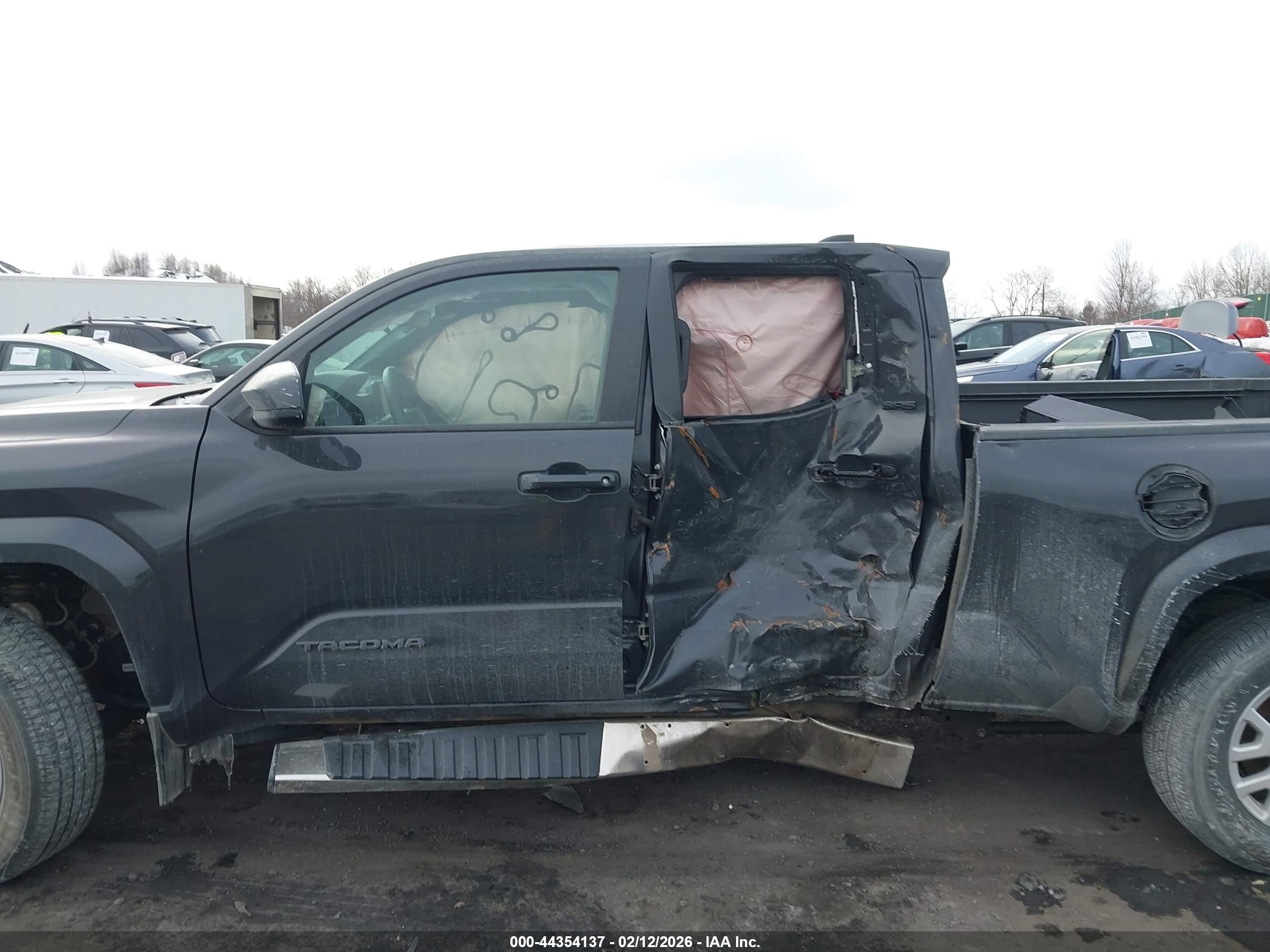 TOYOTA TACOMA image 6