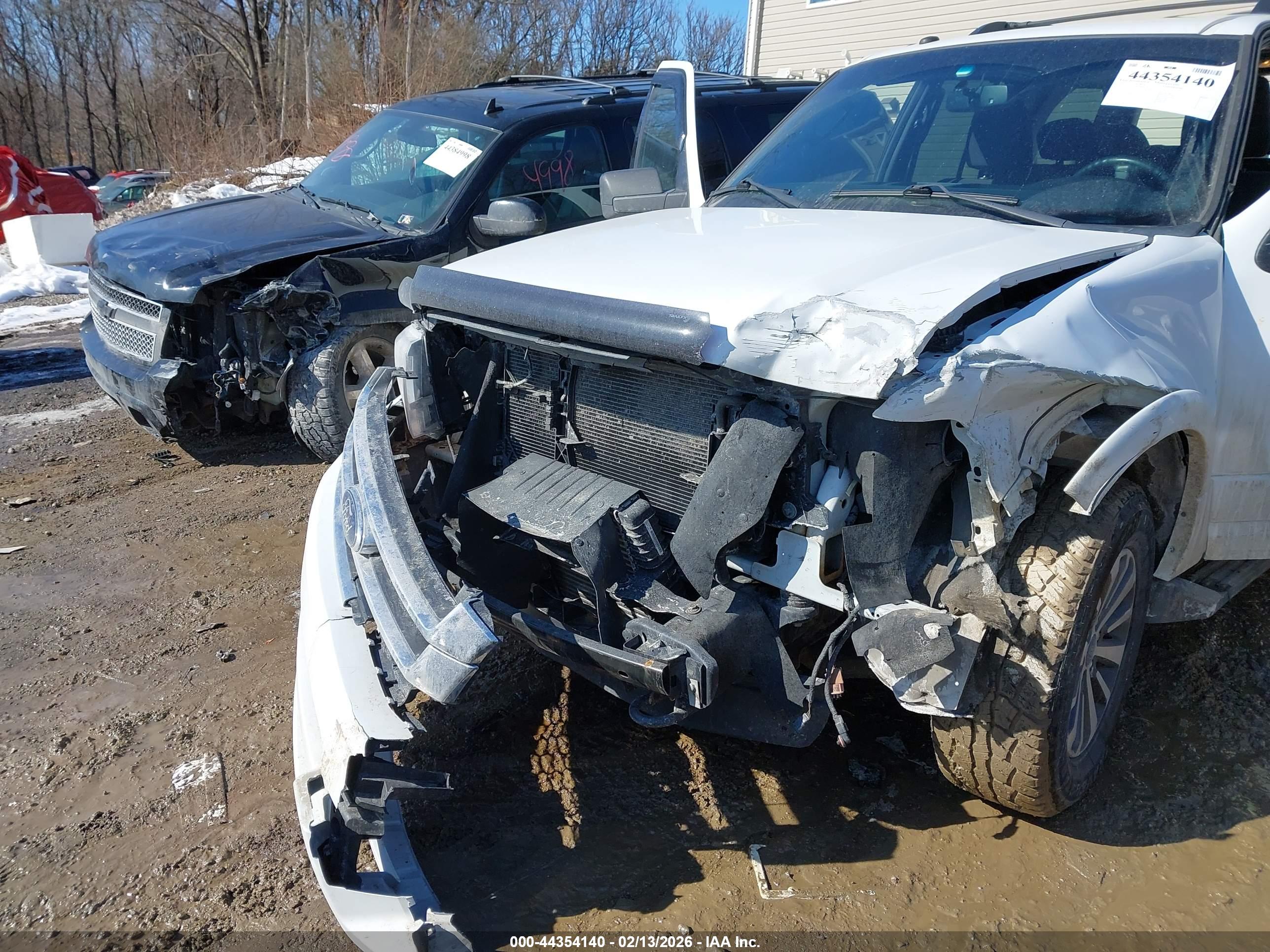FORD EXPEDITION image 6