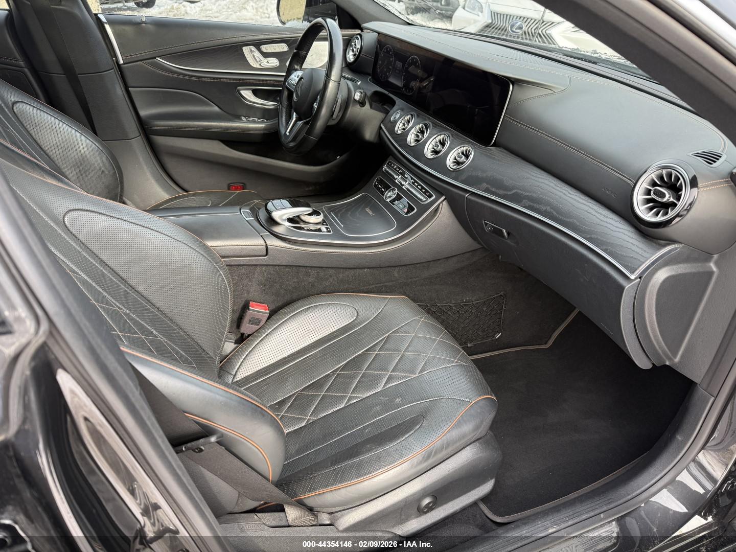 MERCEDES-BENZ CLS image 5