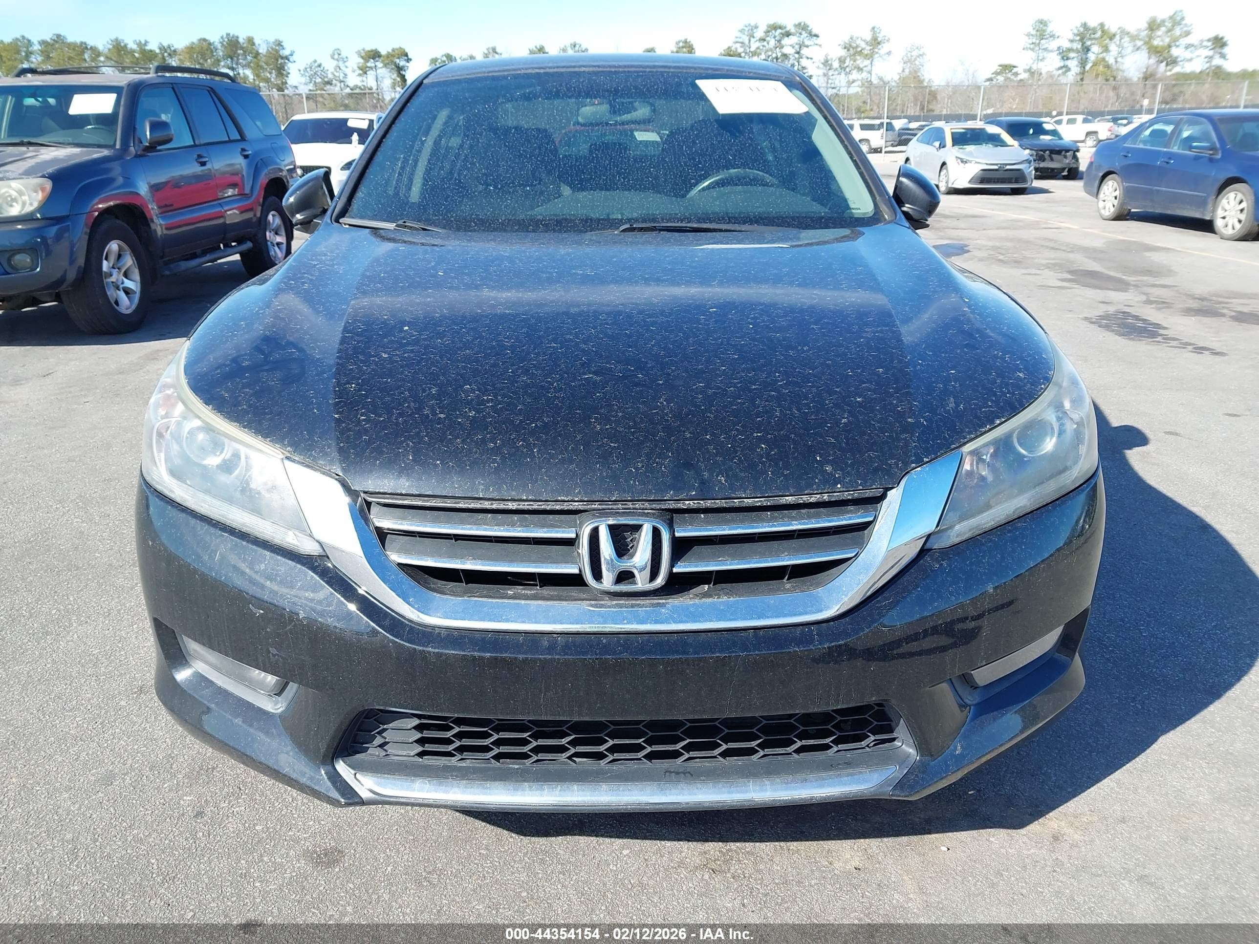 HONDA ACCORD image 6