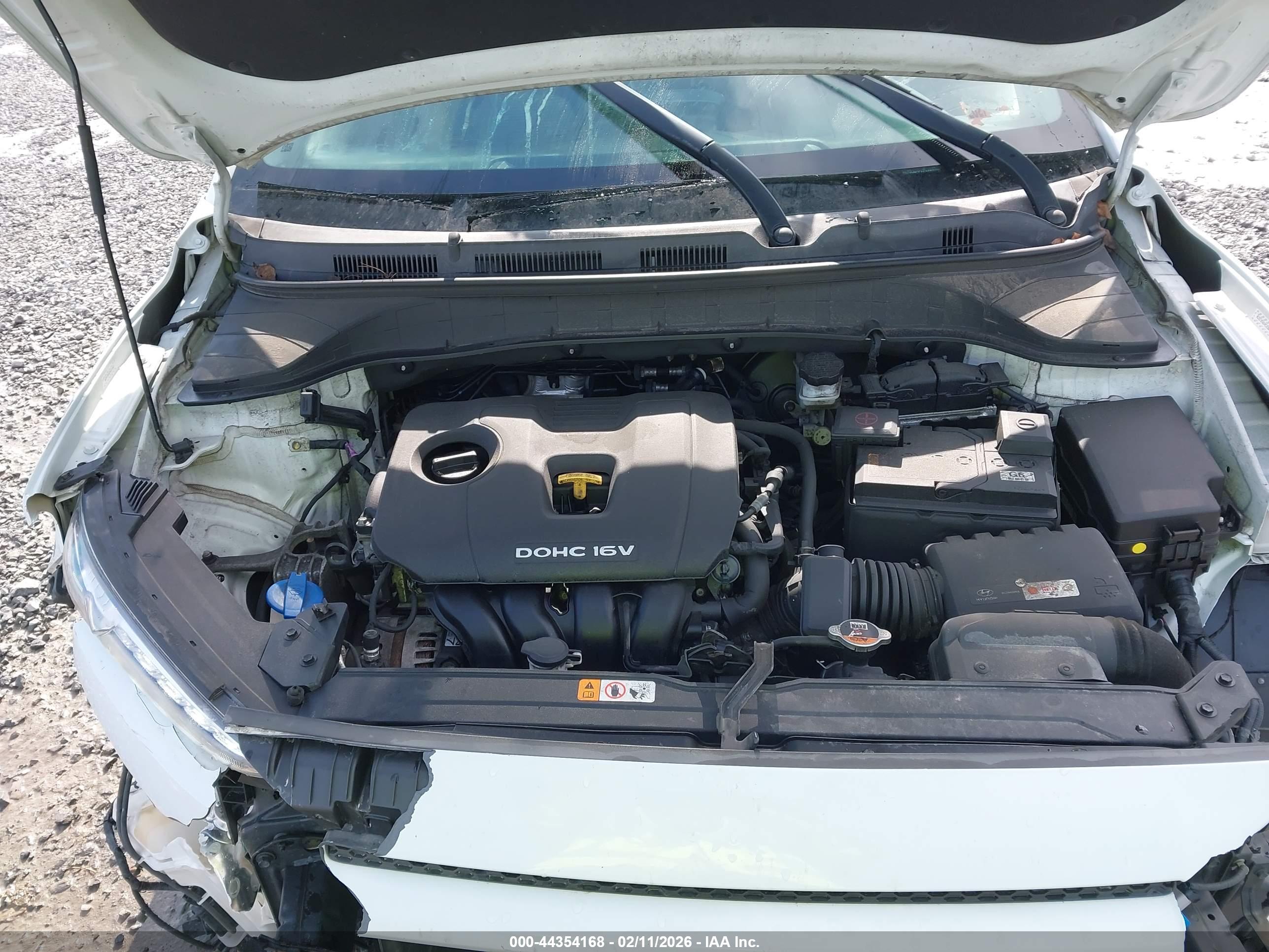 HYUNDAI KONA image 10