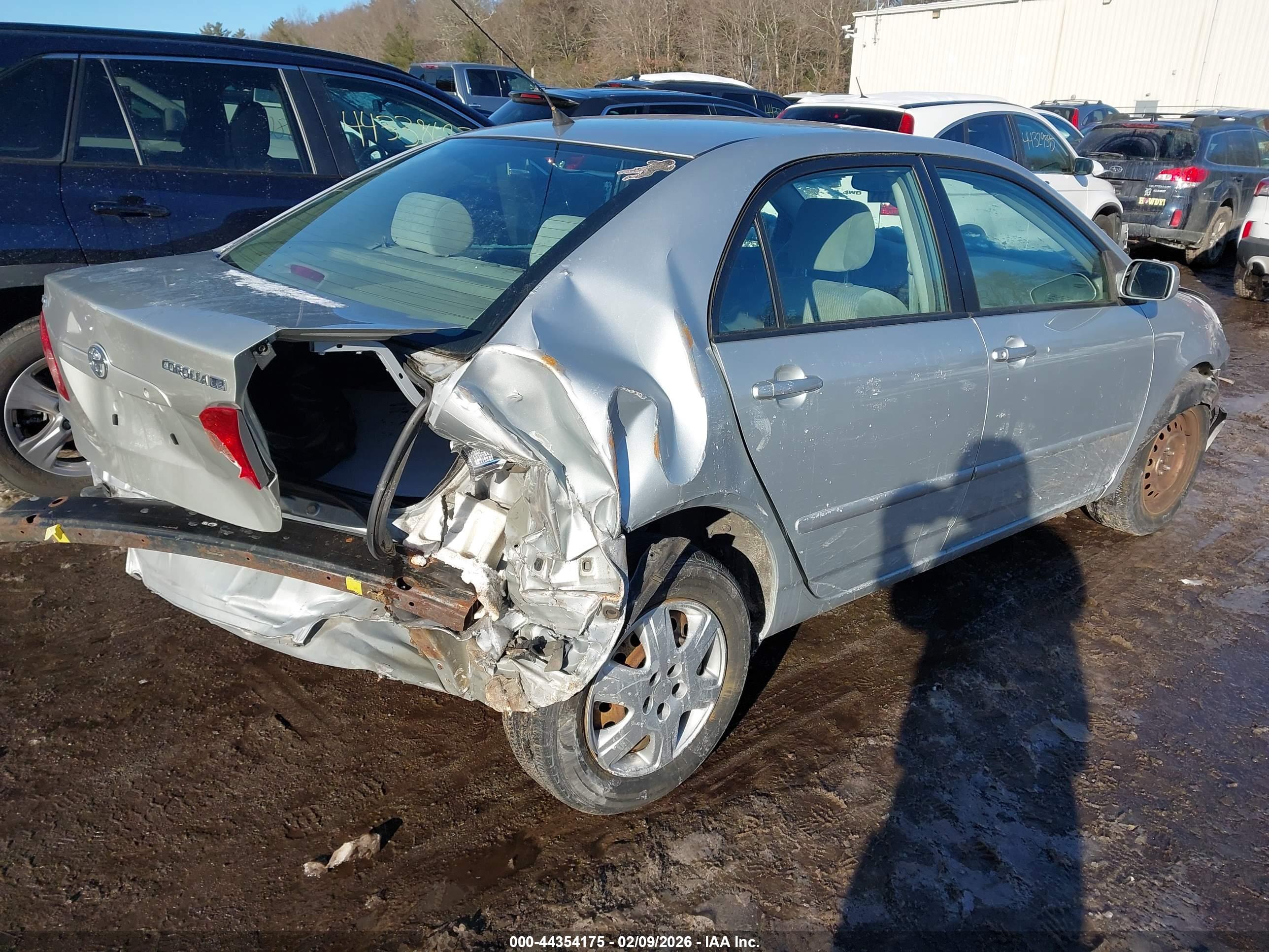 TOYOTA COROLLA image 4