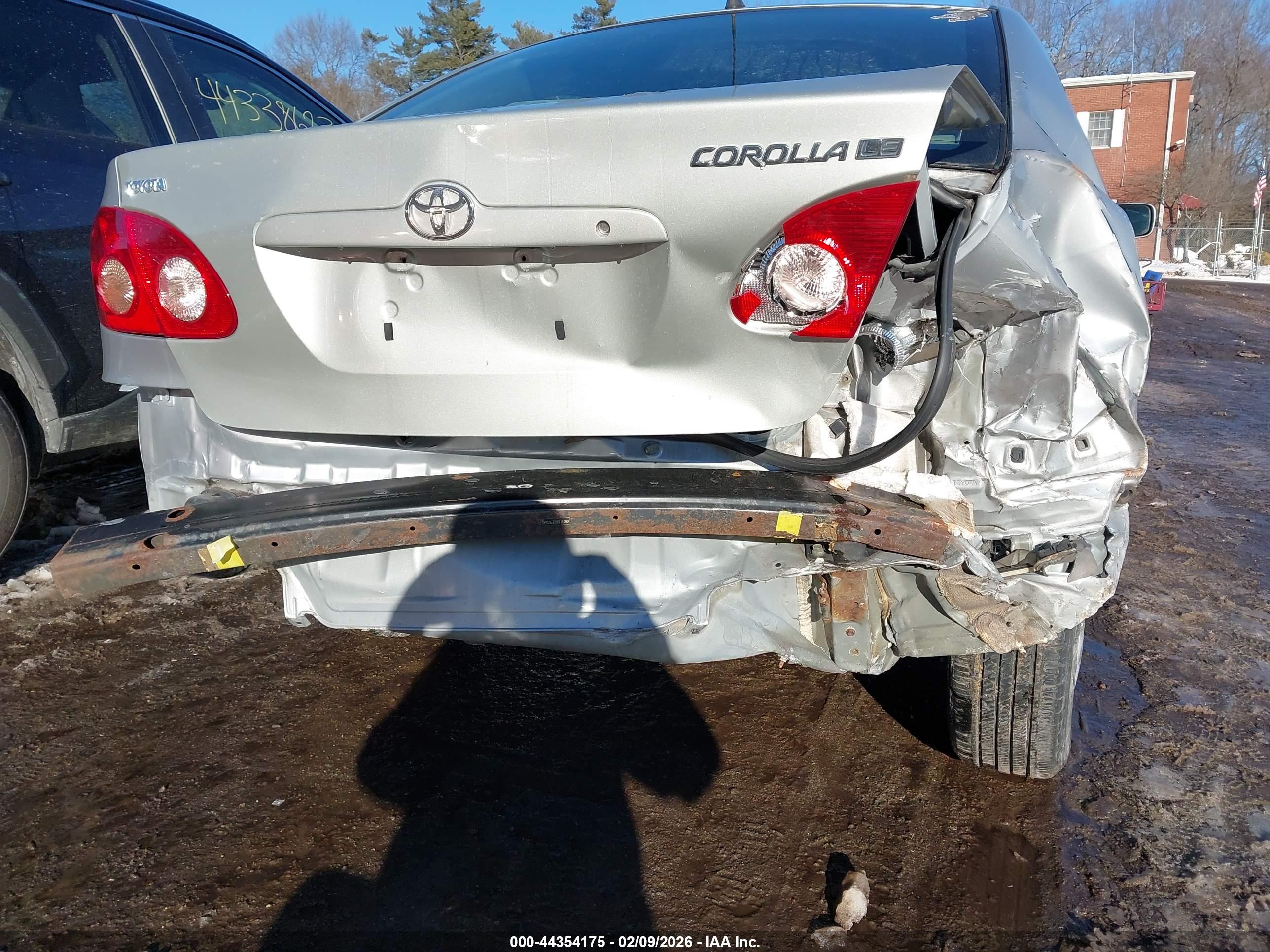 TOYOTA COROLLA image 6
