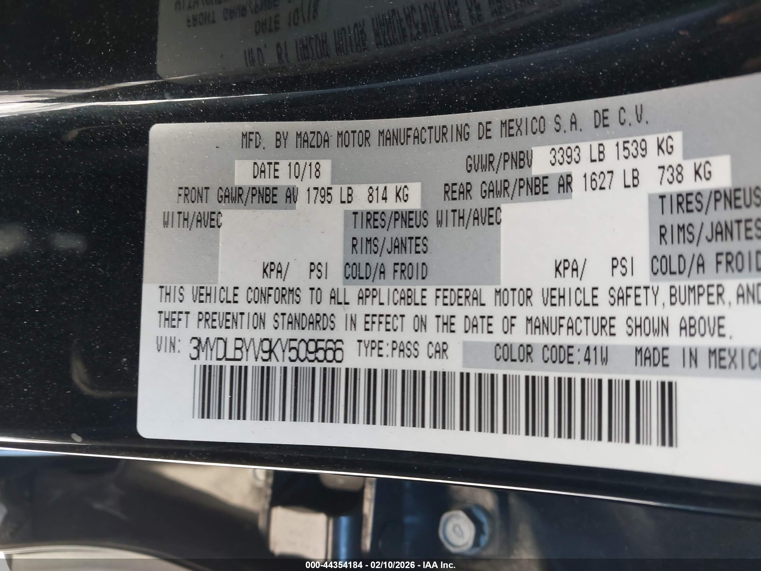 TOYOTA YARIS image 9