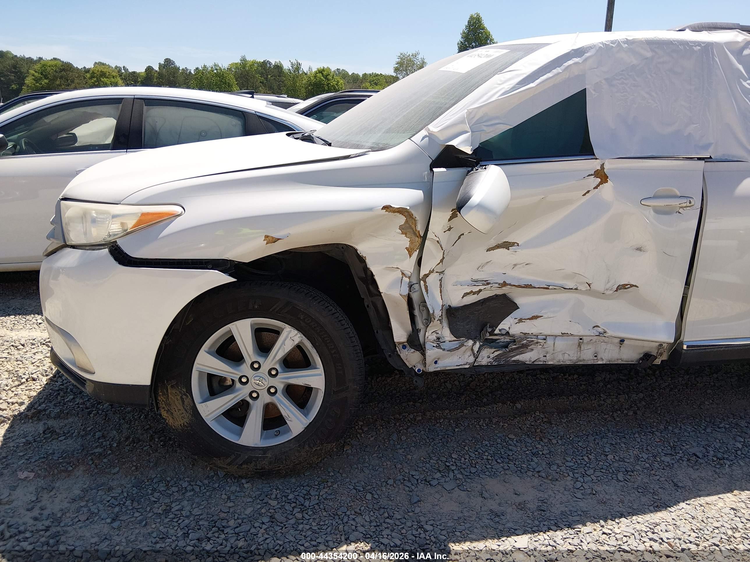 TOYOTA HIGHLANDER image 6