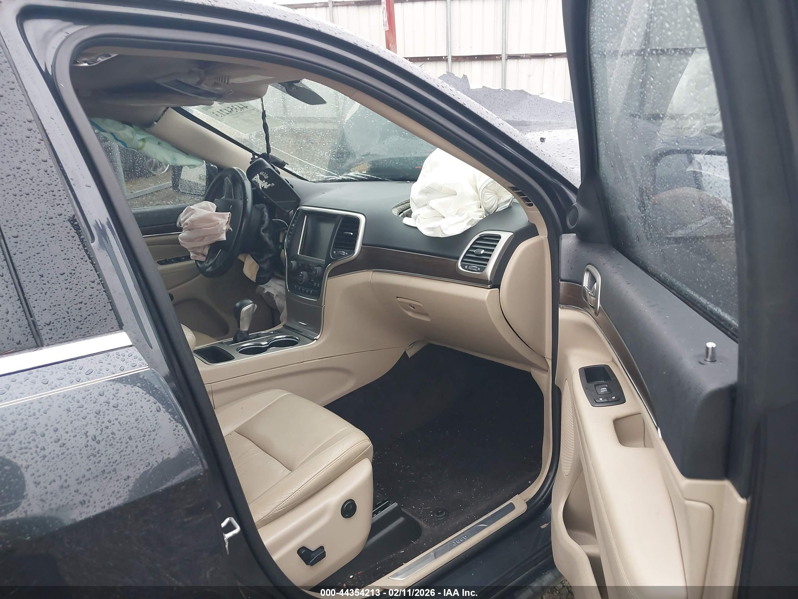 JEEP GRAND image 5