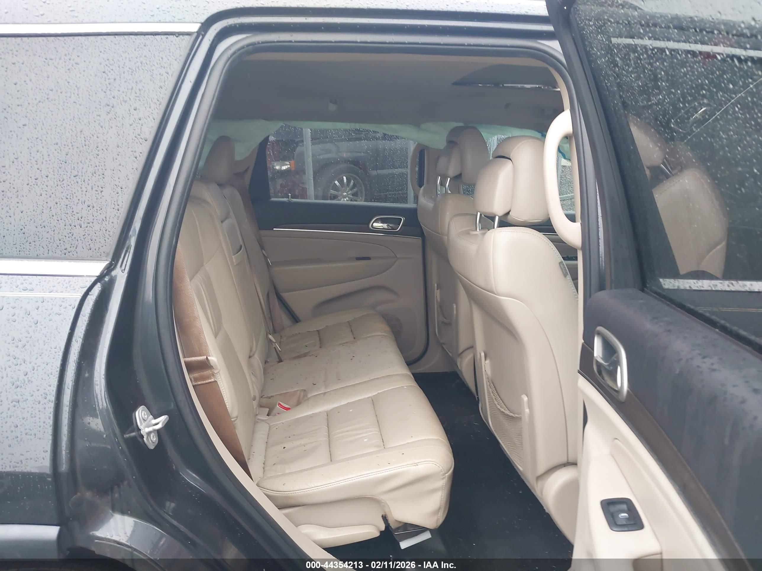 JEEP GRAND image 8