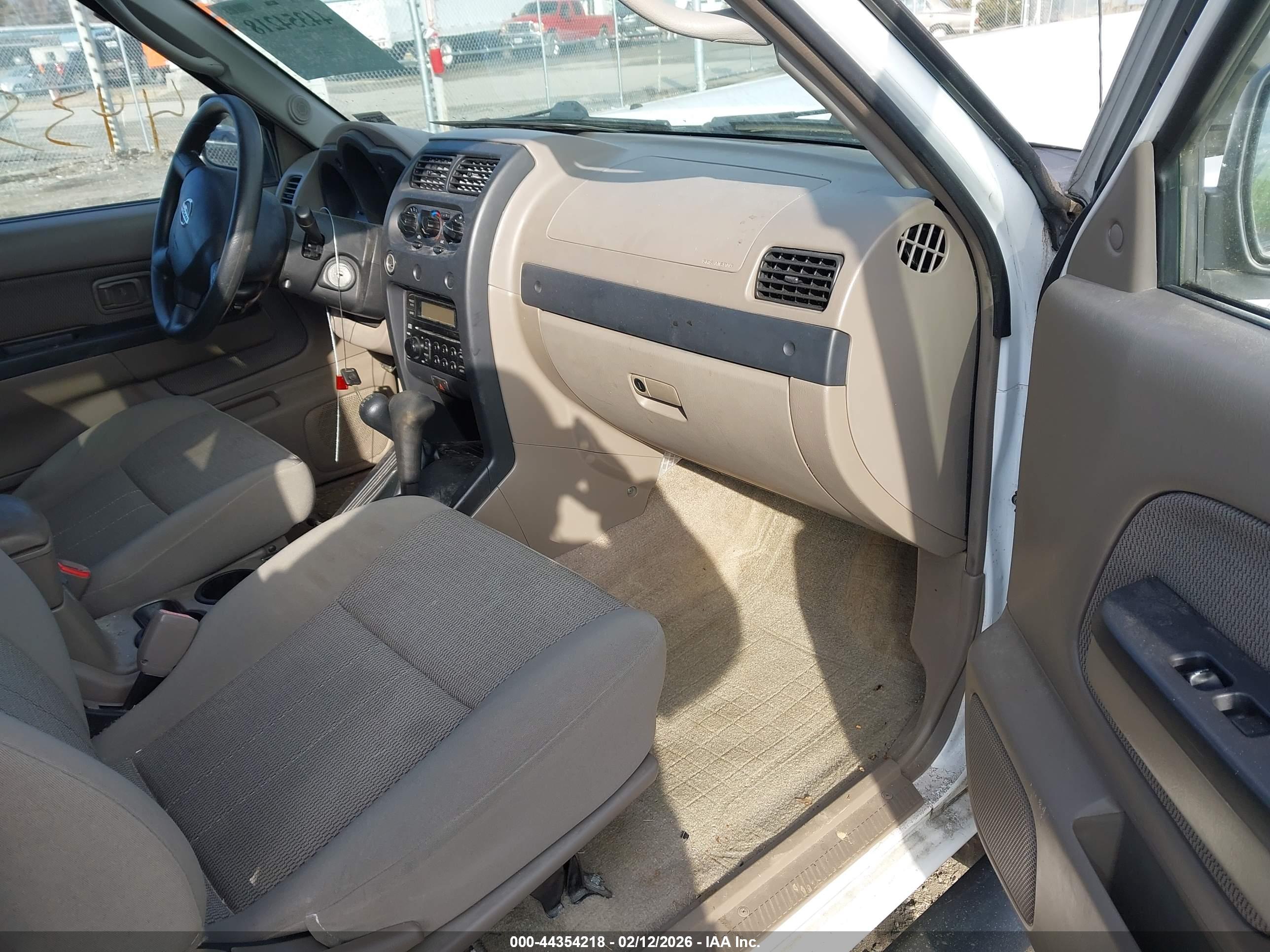 NISSAN FRONTIER image 5
