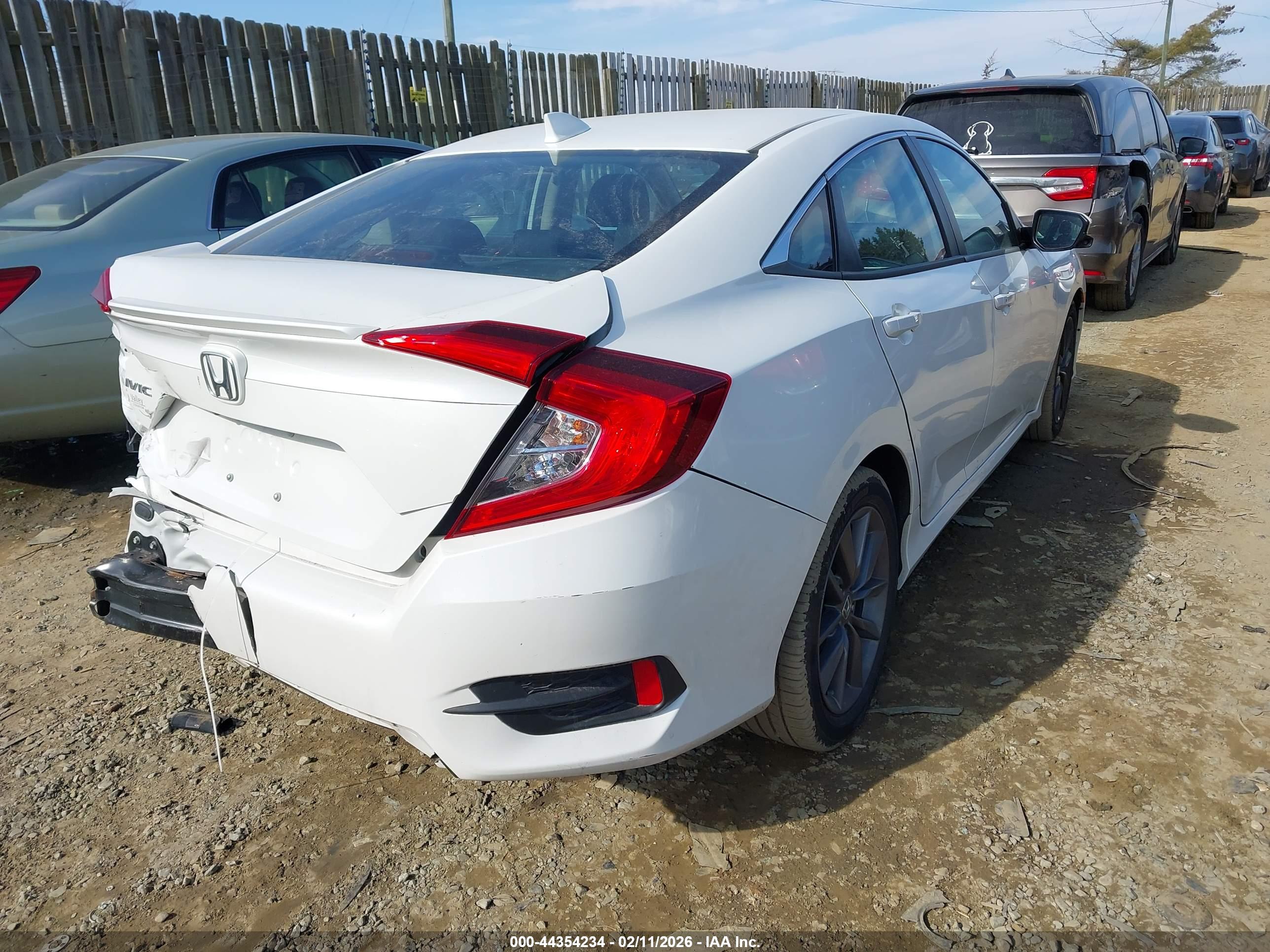 HONDA CIVIC image 4