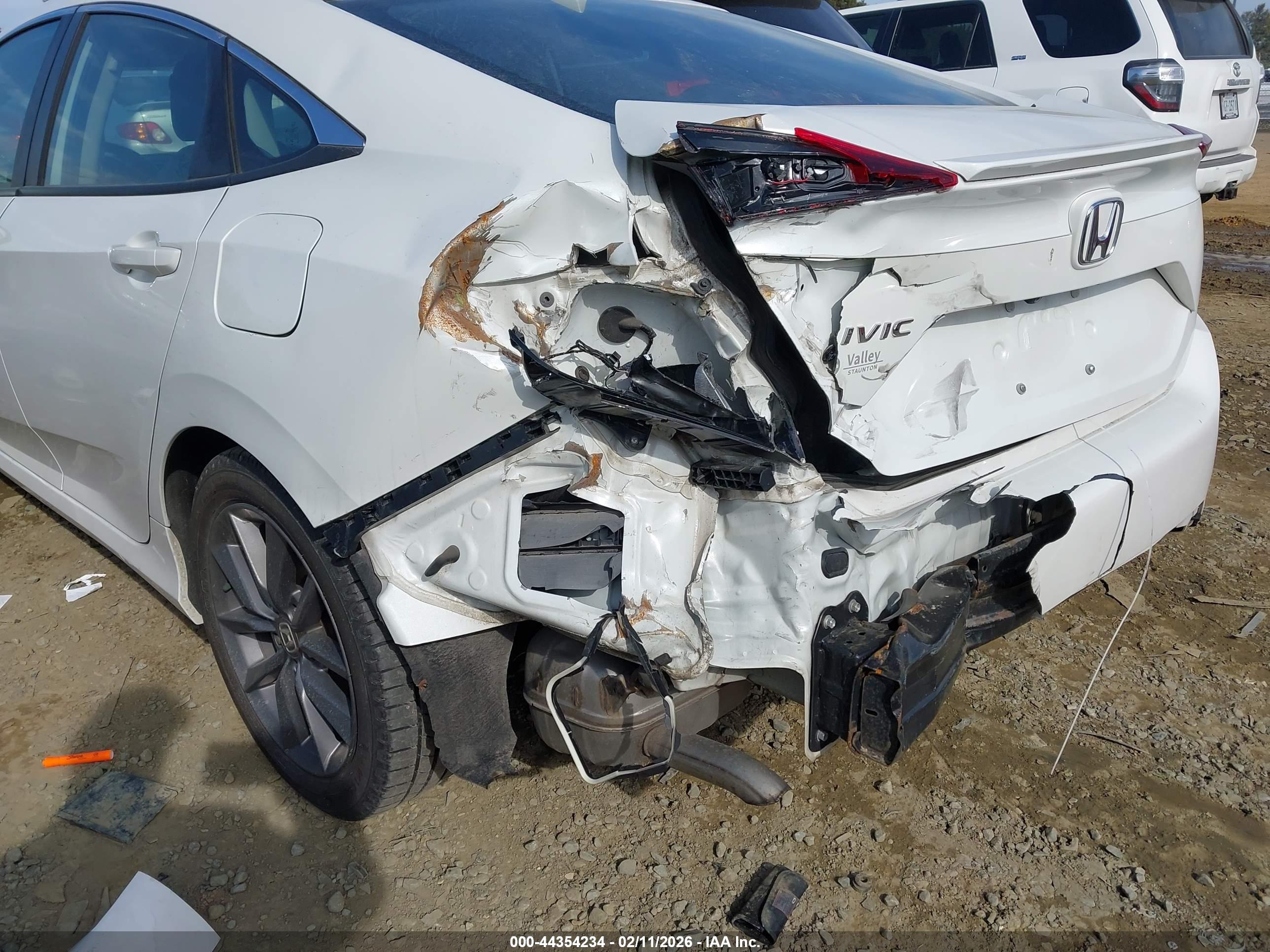 HONDA CIVIC image 6