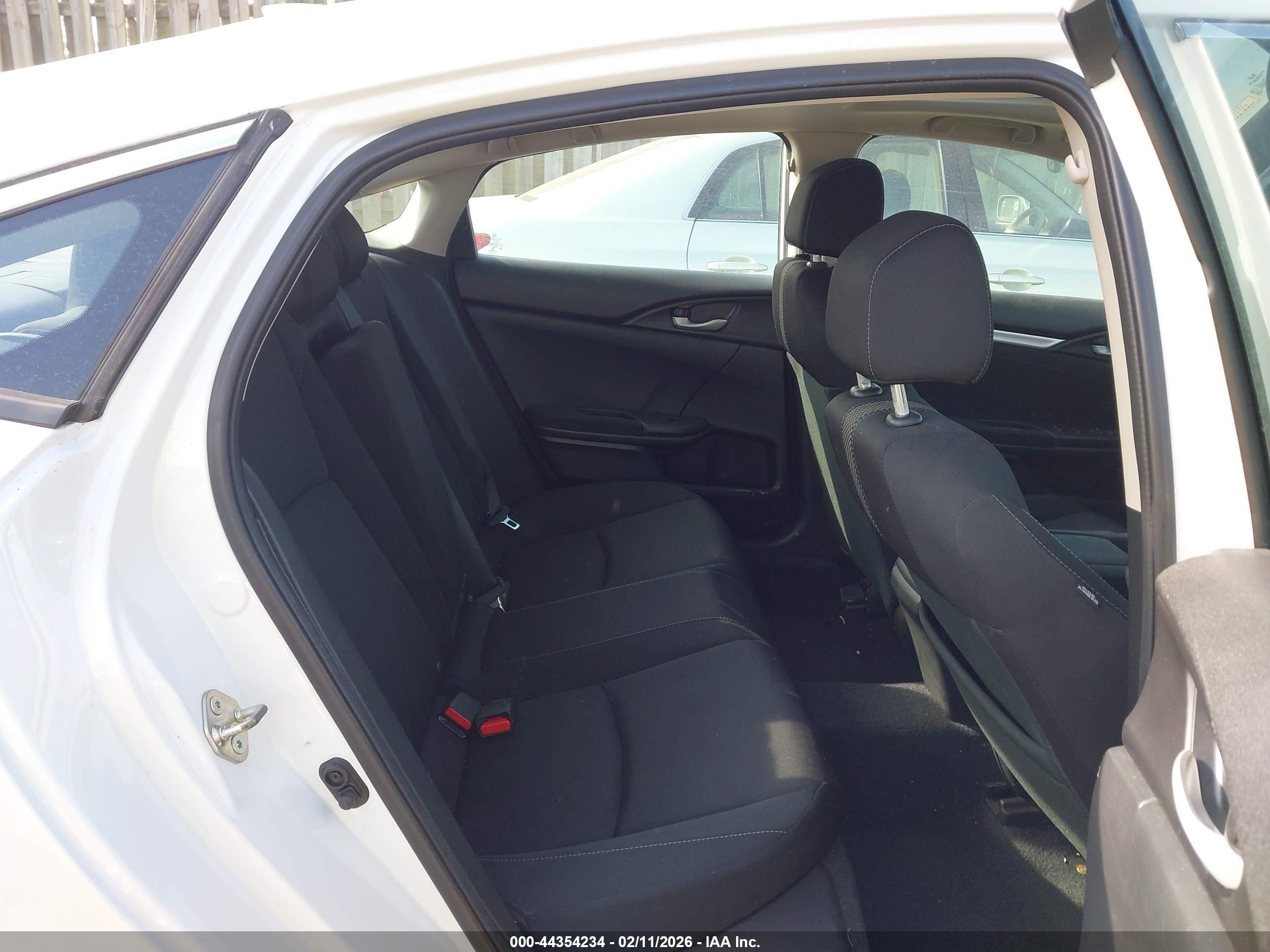 HONDA CIVIC image 8
