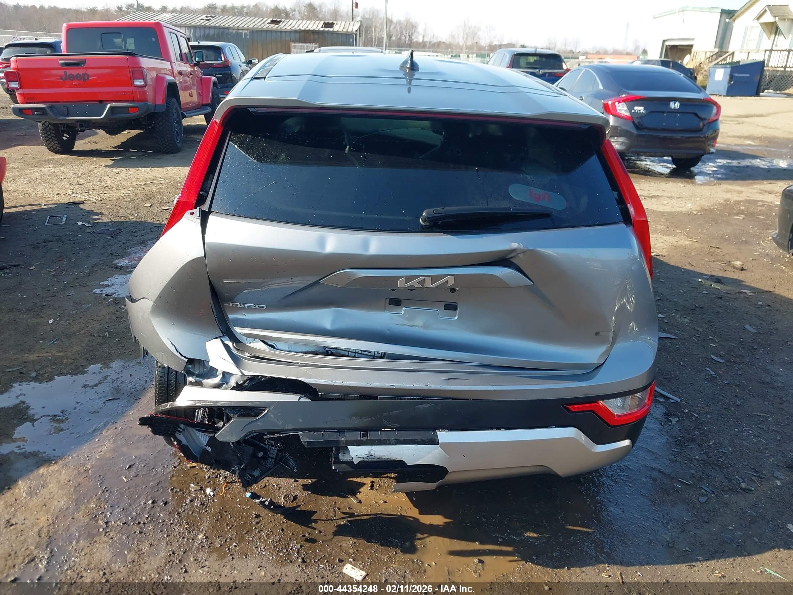 KIA NIRO image 6