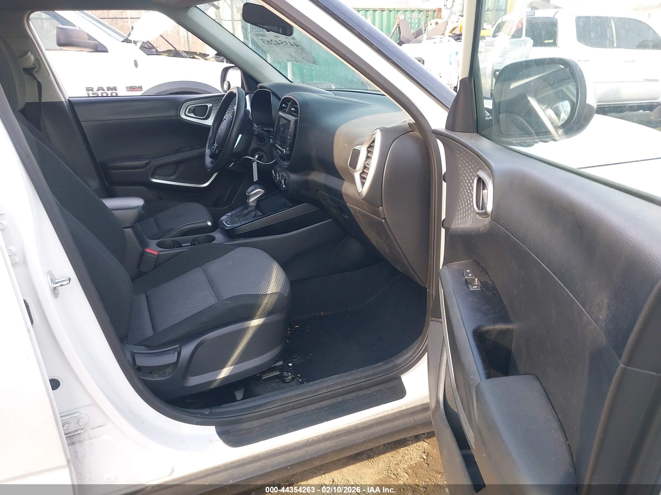 KIA SOUL image 5