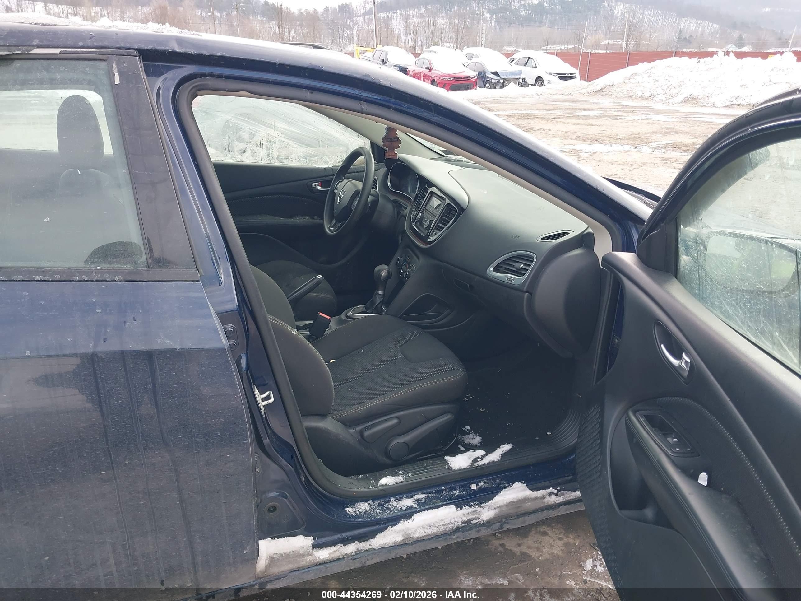 DODGE DART image 5