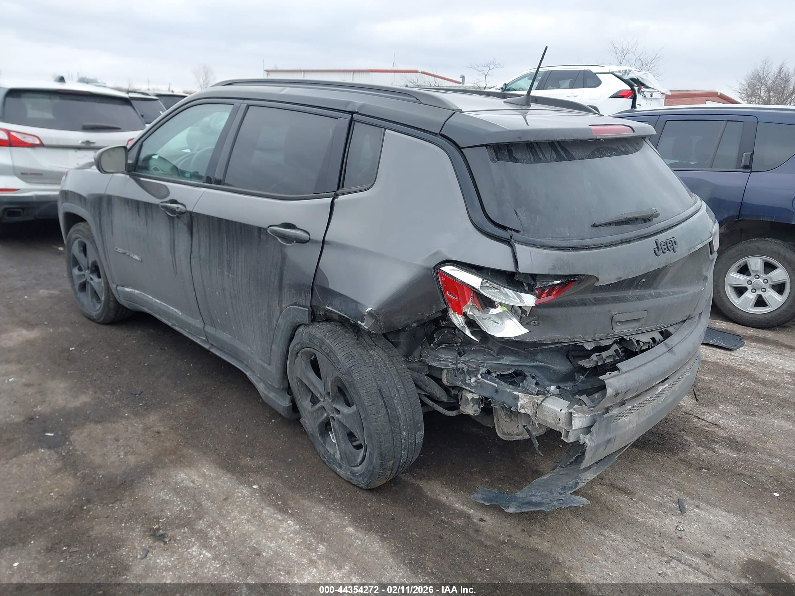 JEEP COMPASS image 3