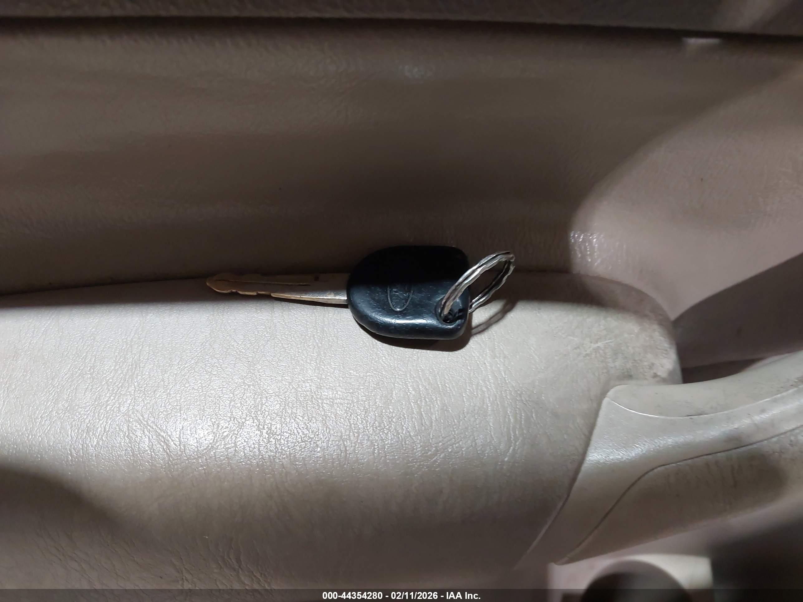 FORD FOCUS image 11