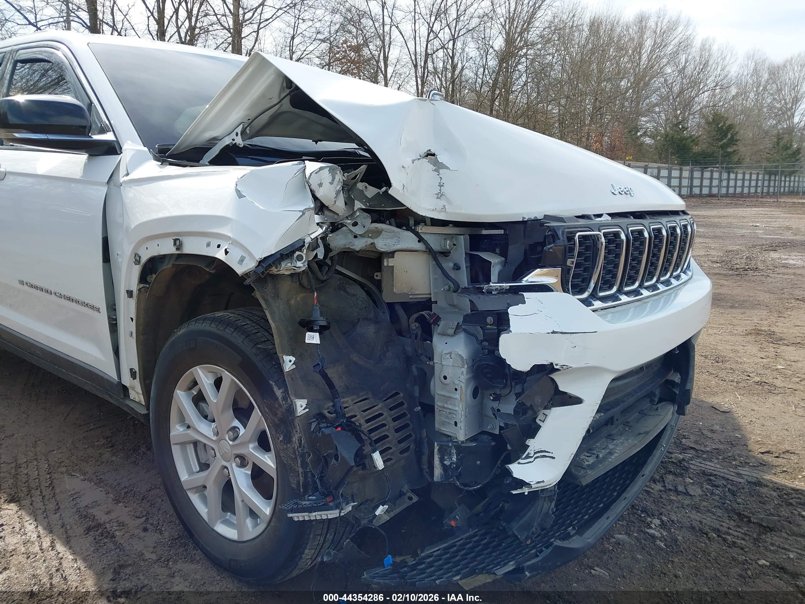 JEEP GRAND image 6