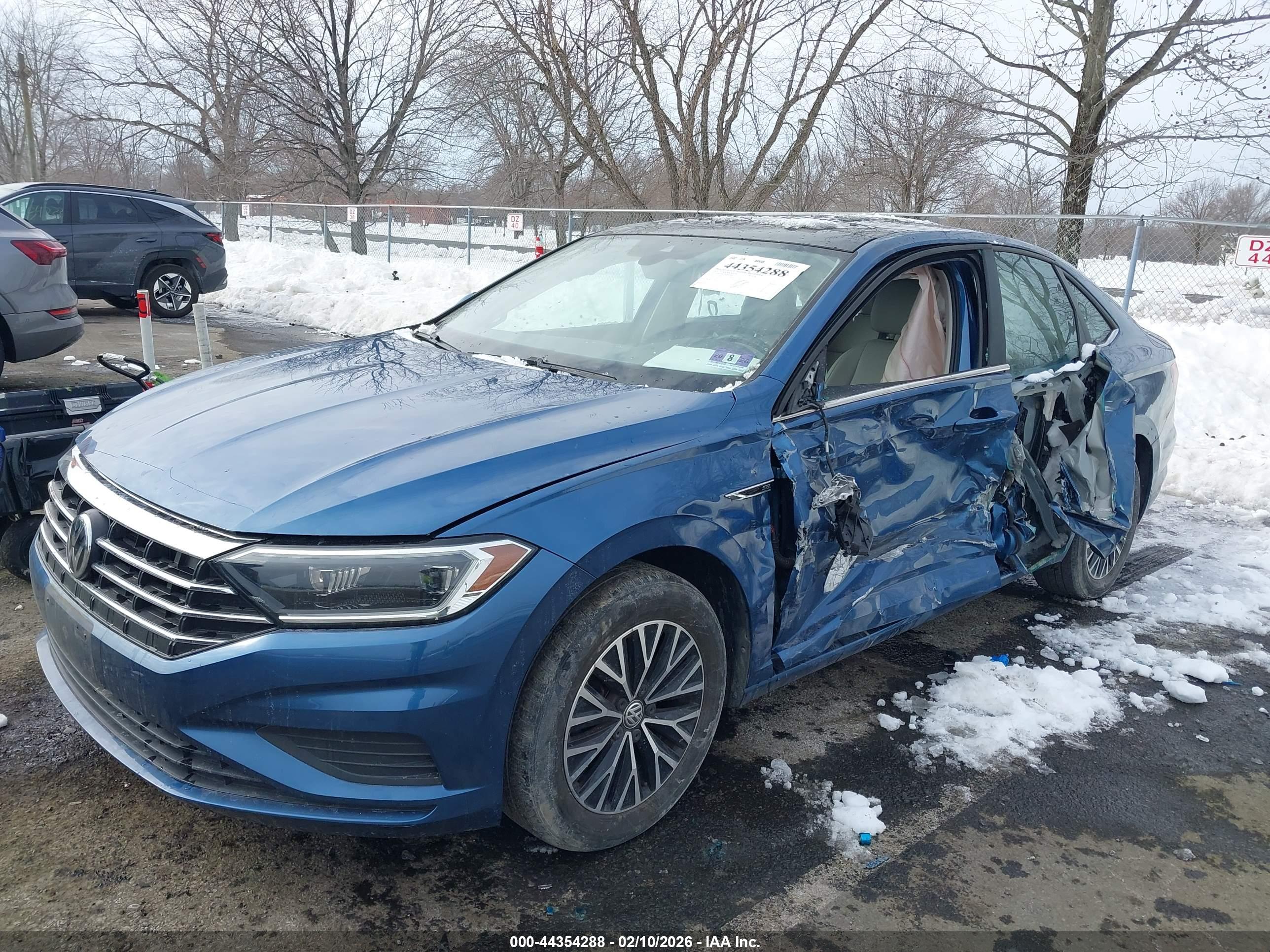 VOLKSWAGEN JETTA image 2