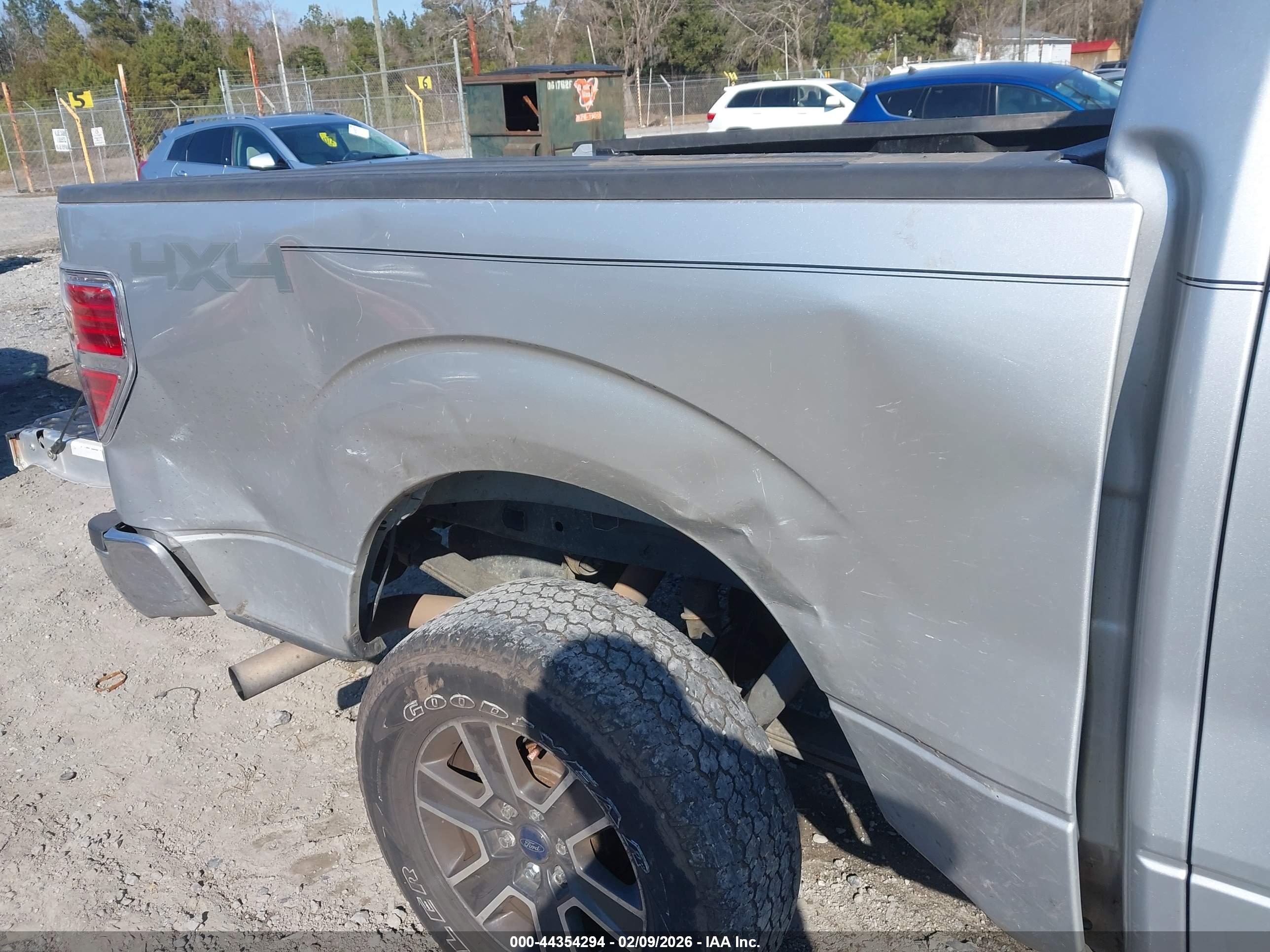 FORD F-150 image 6