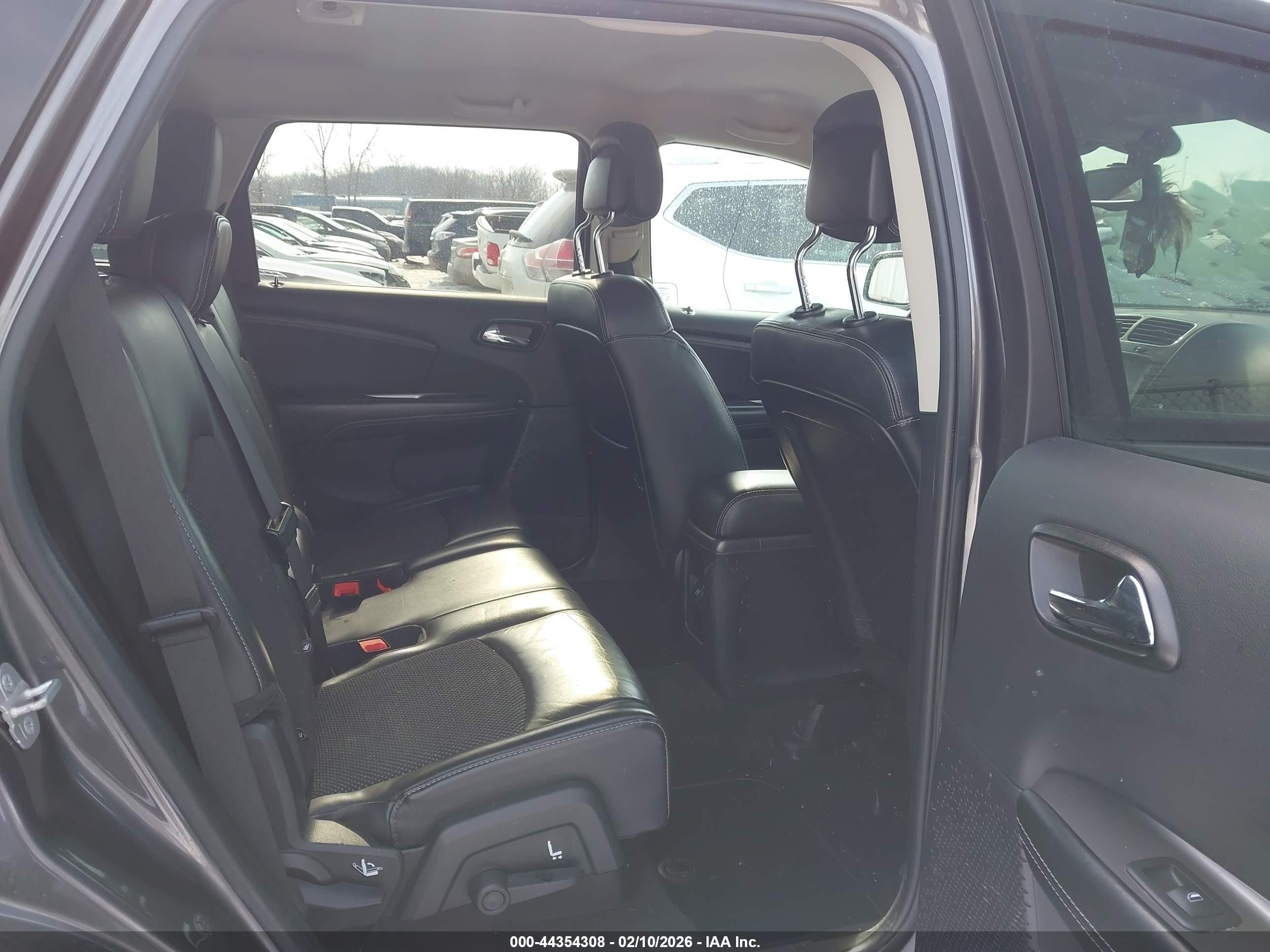 DODGE JOURNEY image 8
