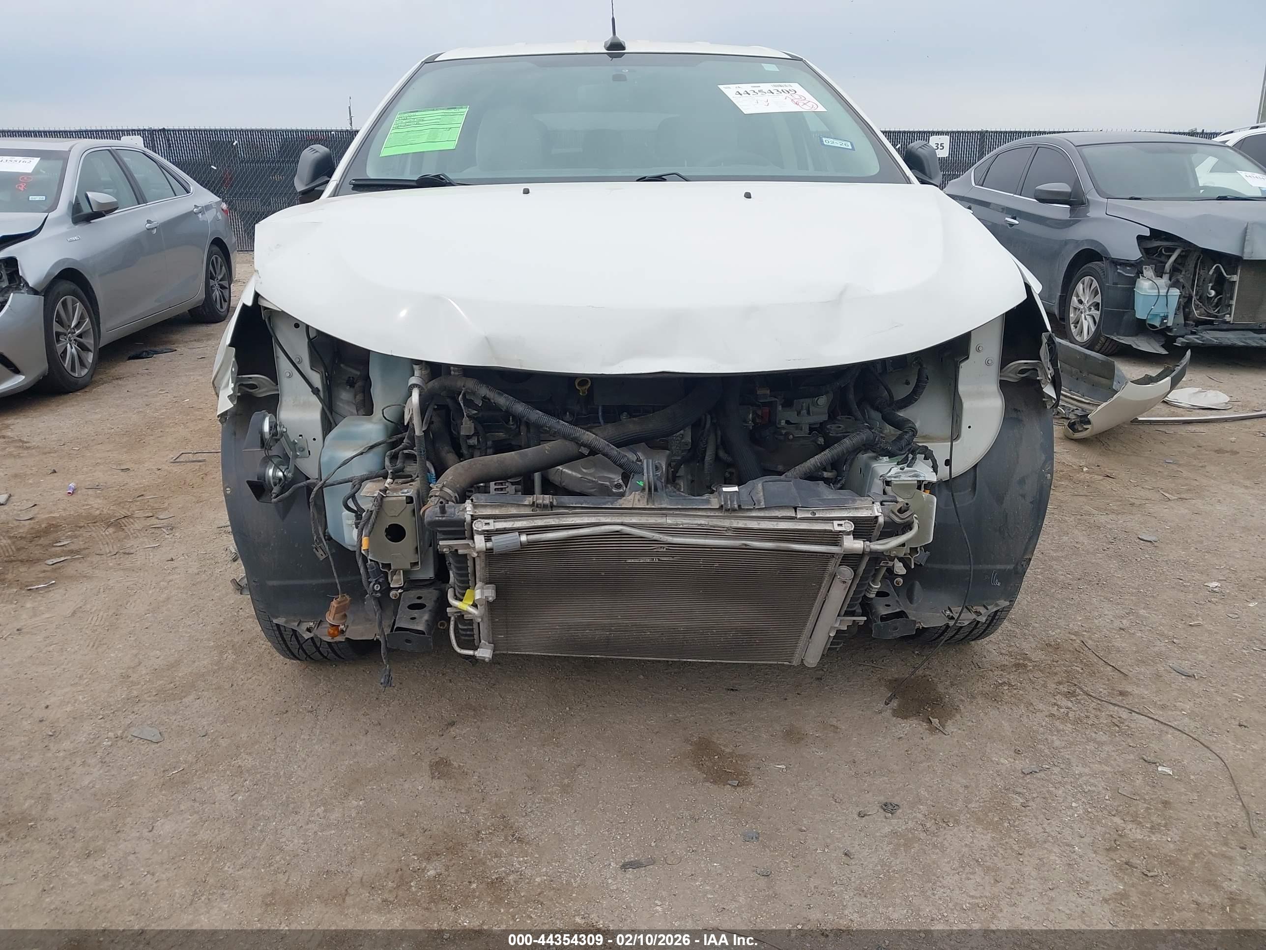 FORD EDGE image 6