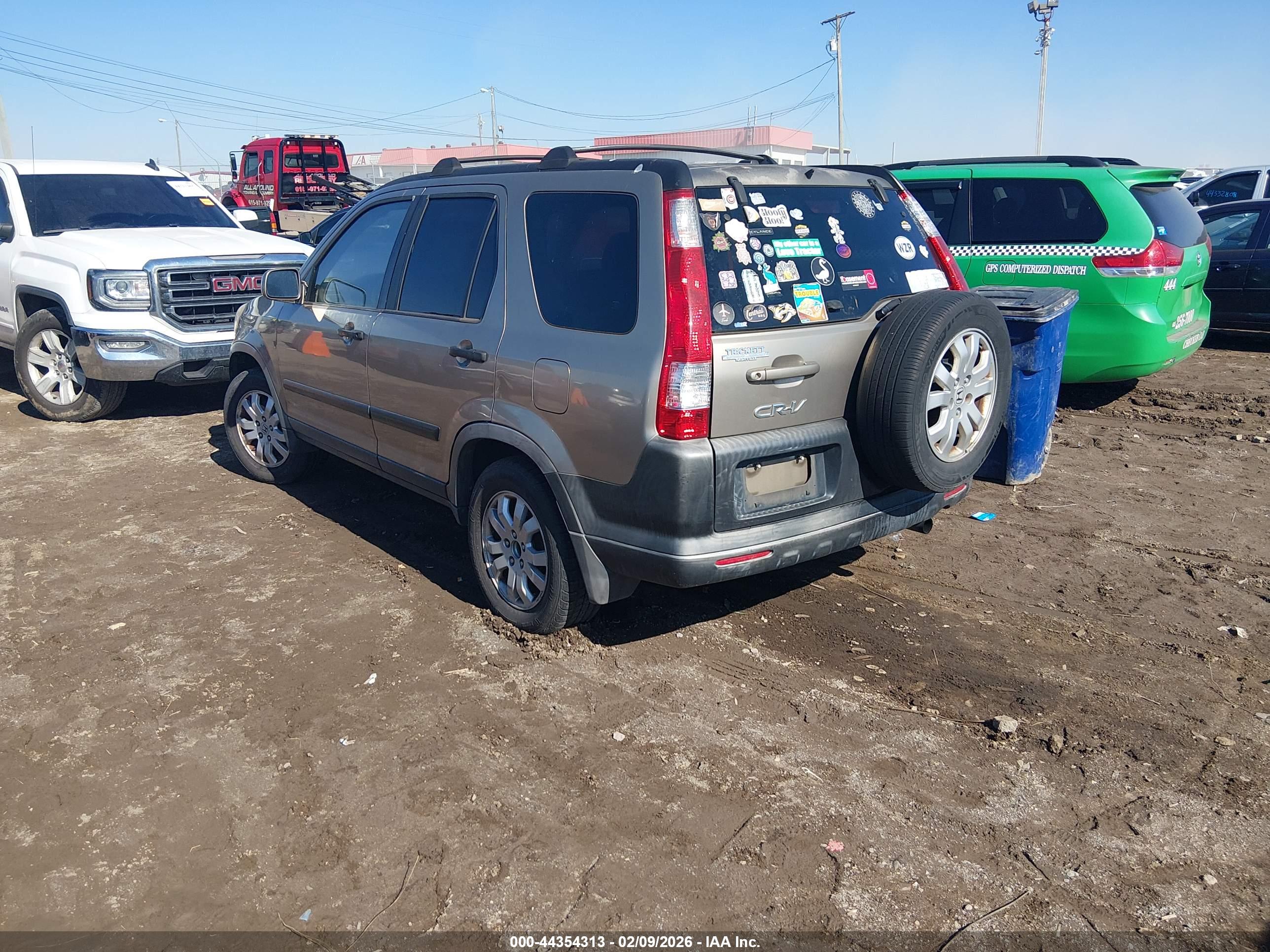 HONDA CR-V image 3