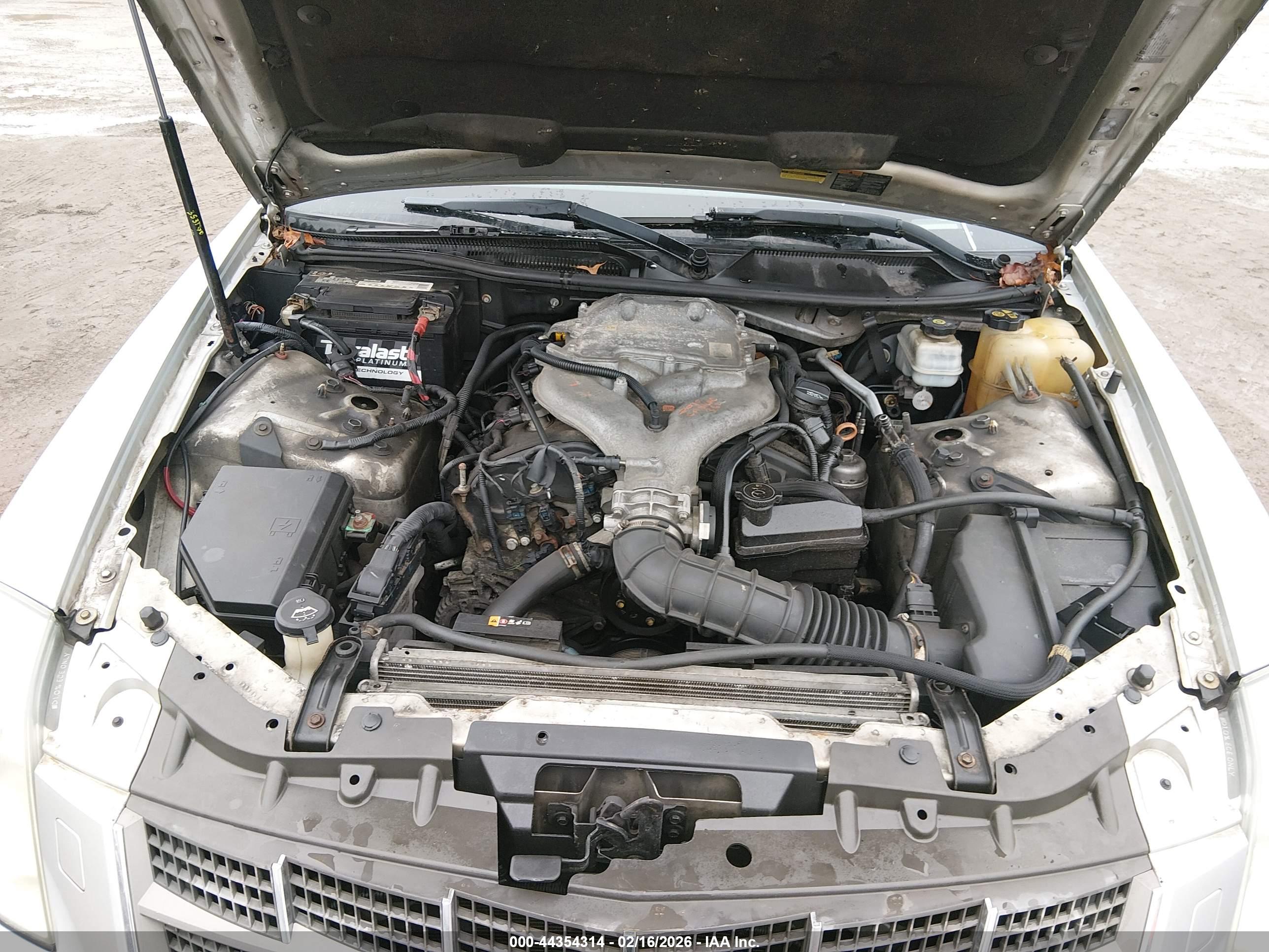 CADILLAC STS image 10
