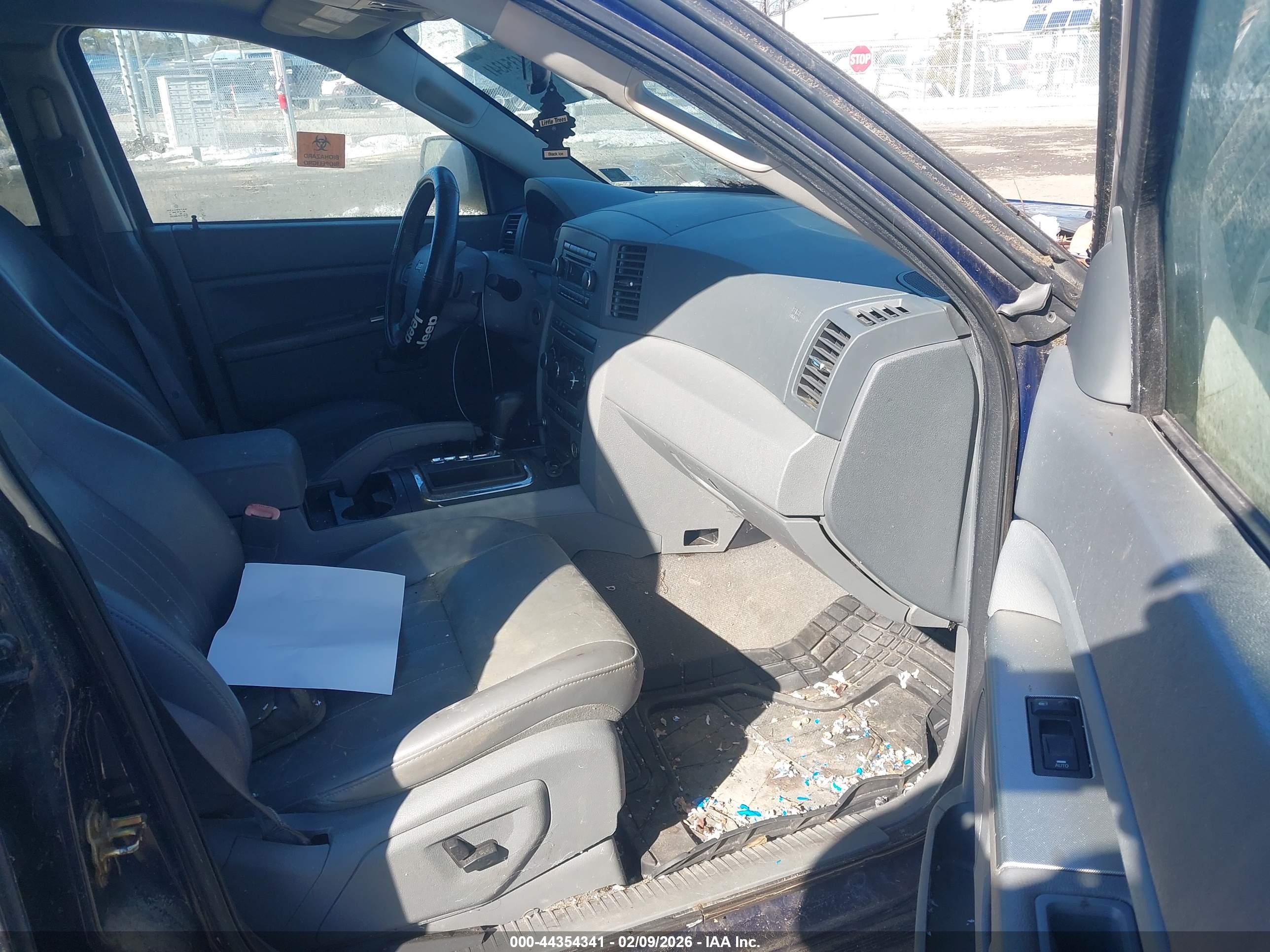 JEEP GRAND image 5