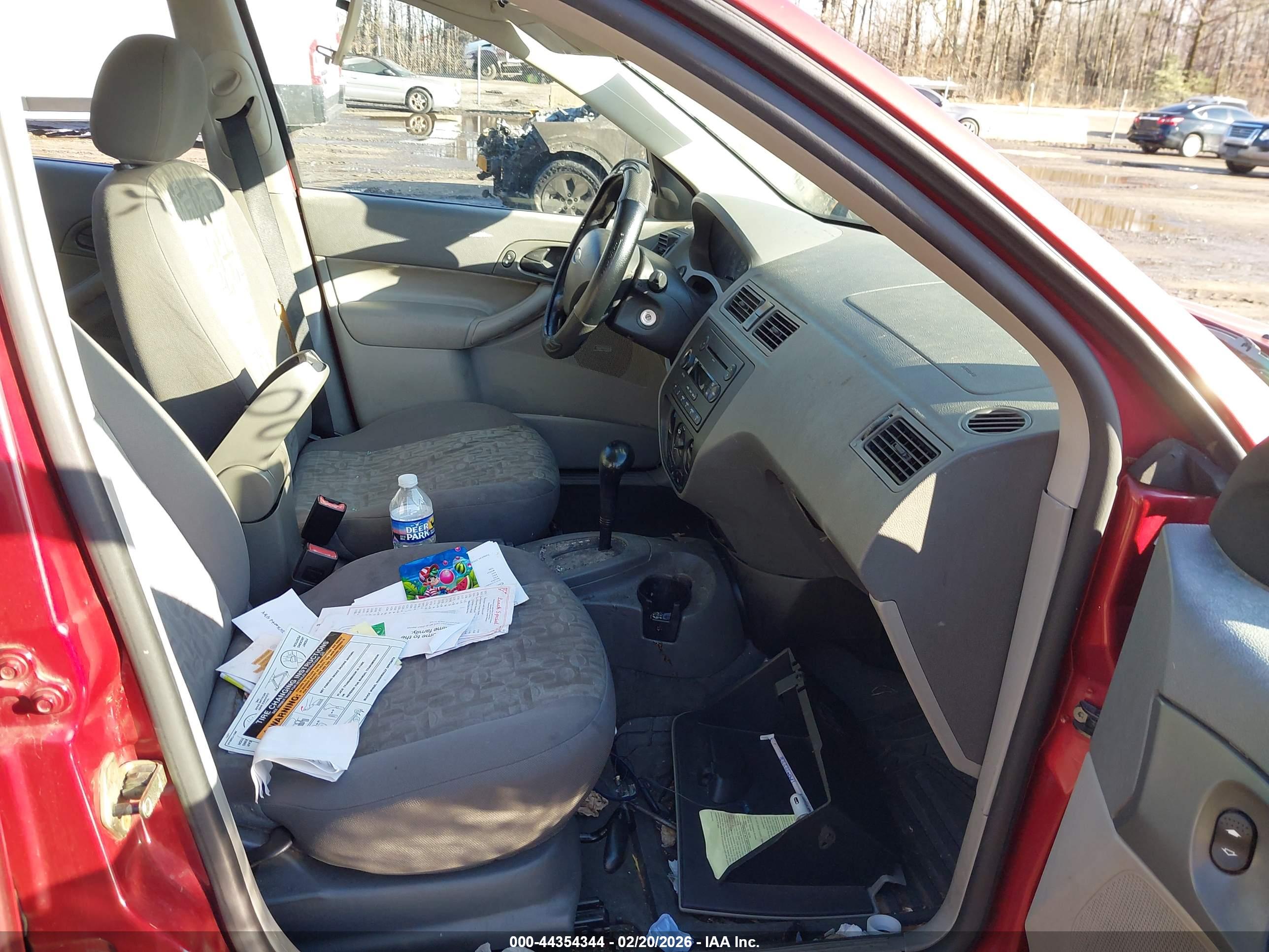 FORD FOCUS image 5