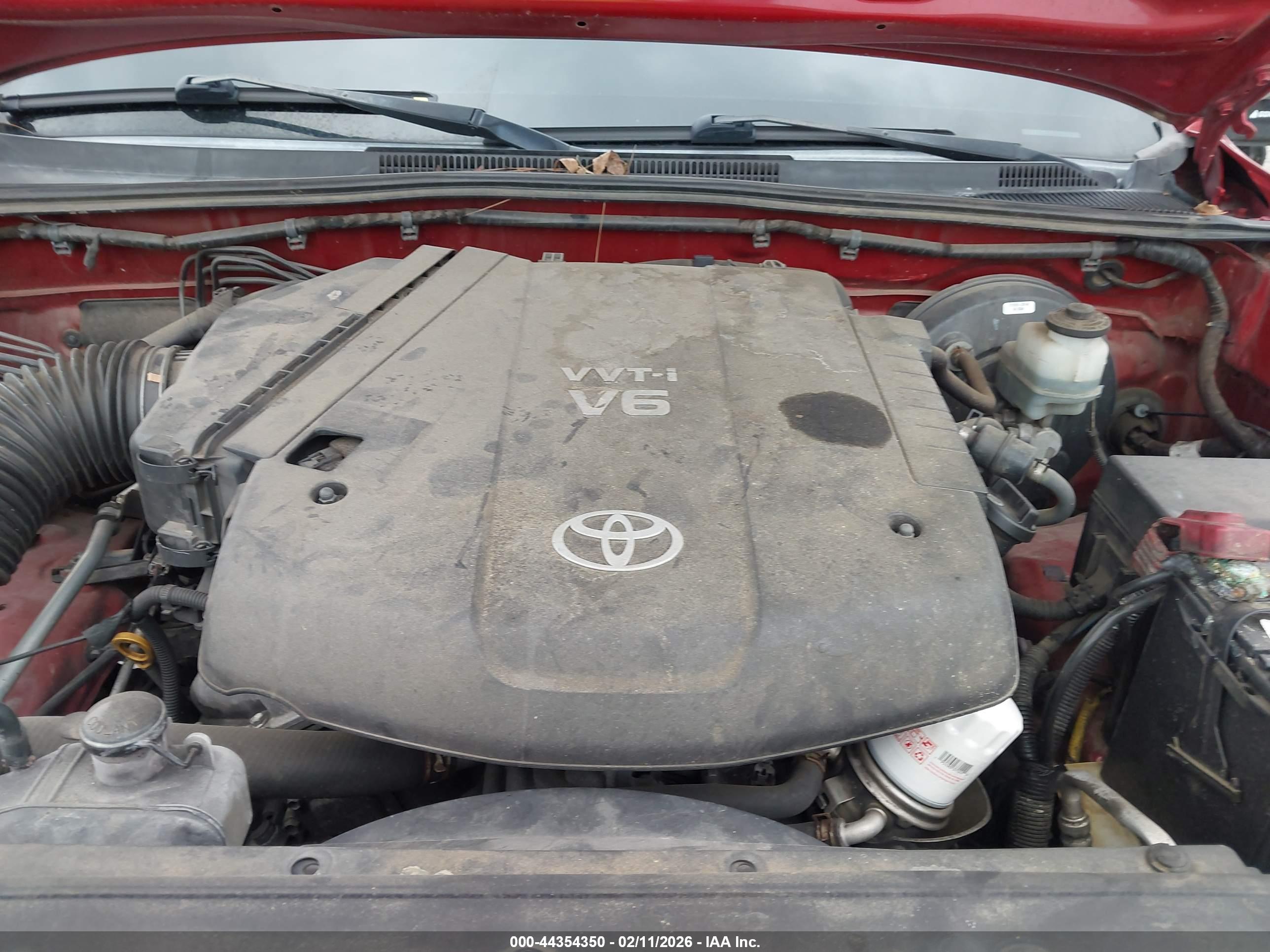 TOYOTA TACOMA image 10