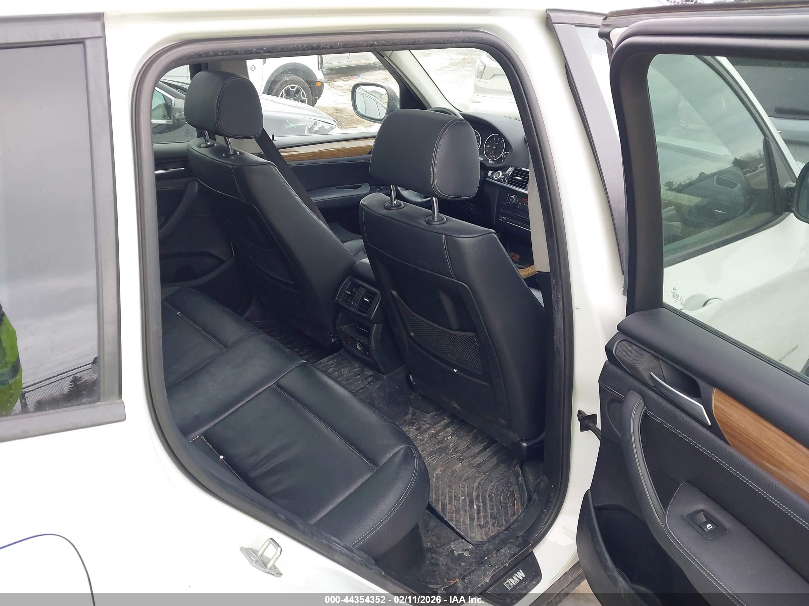 BMW X3 image 8