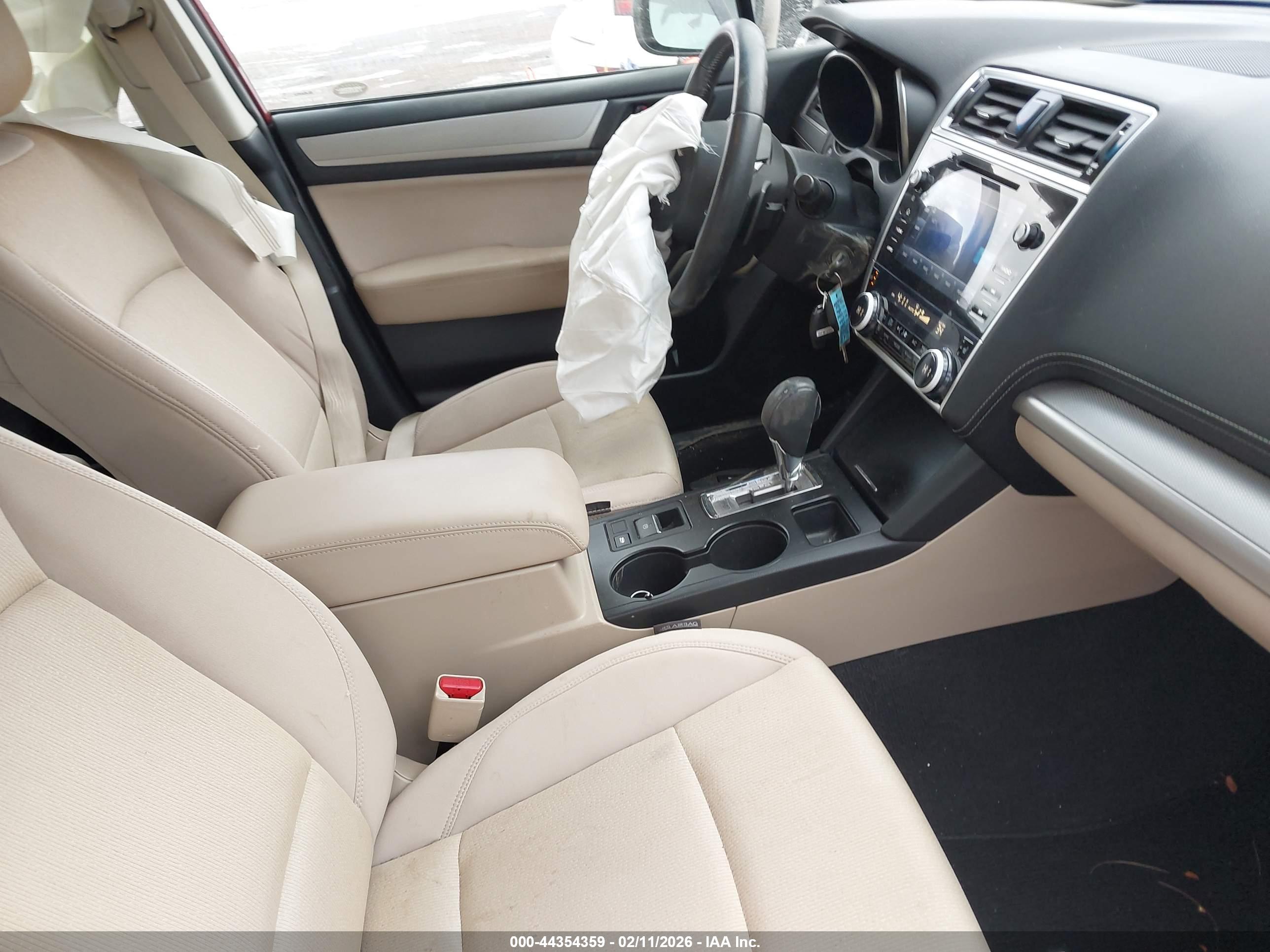 SUBARU LEGACY image 5