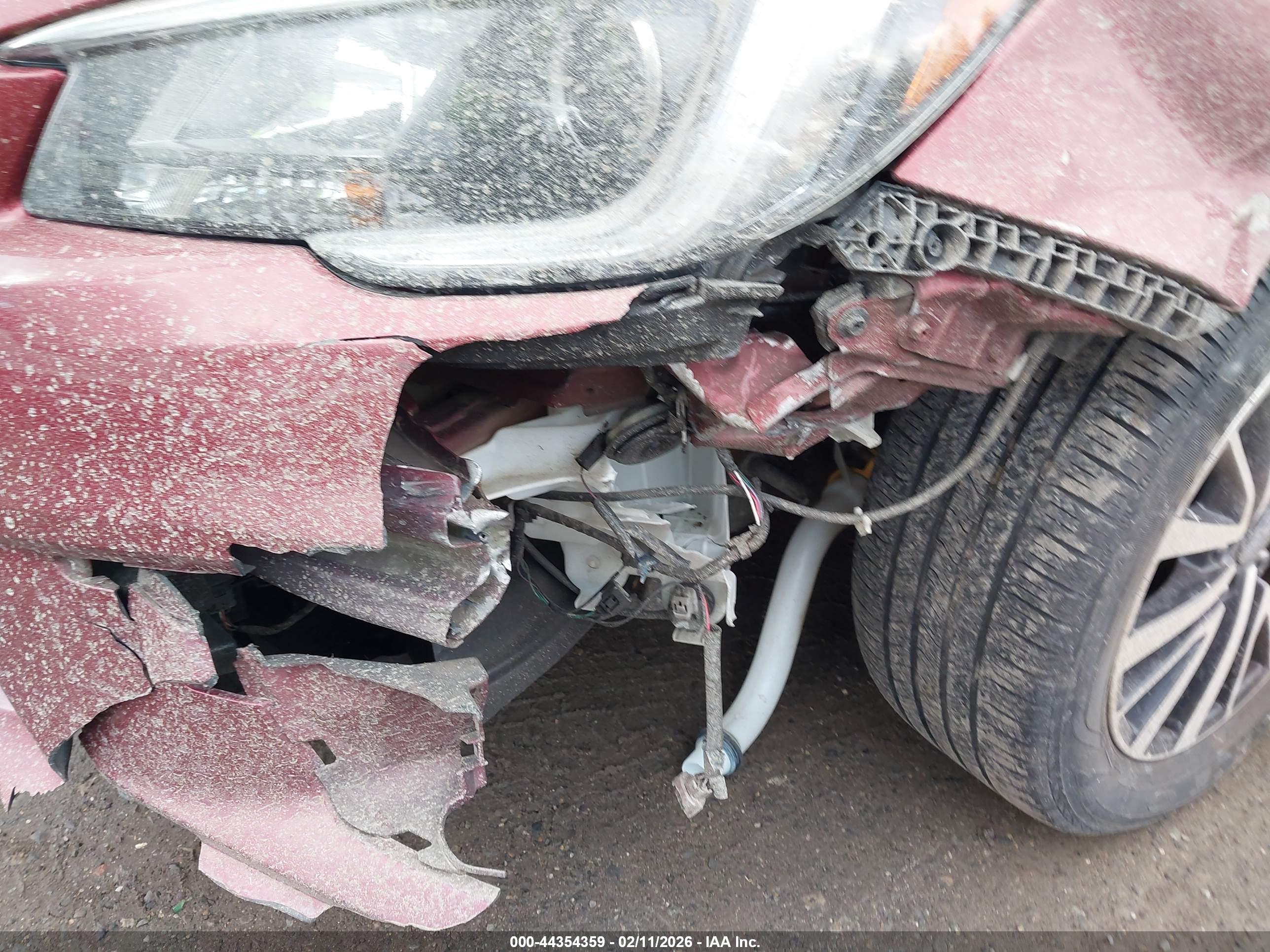 SUBARU LEGACY image 6