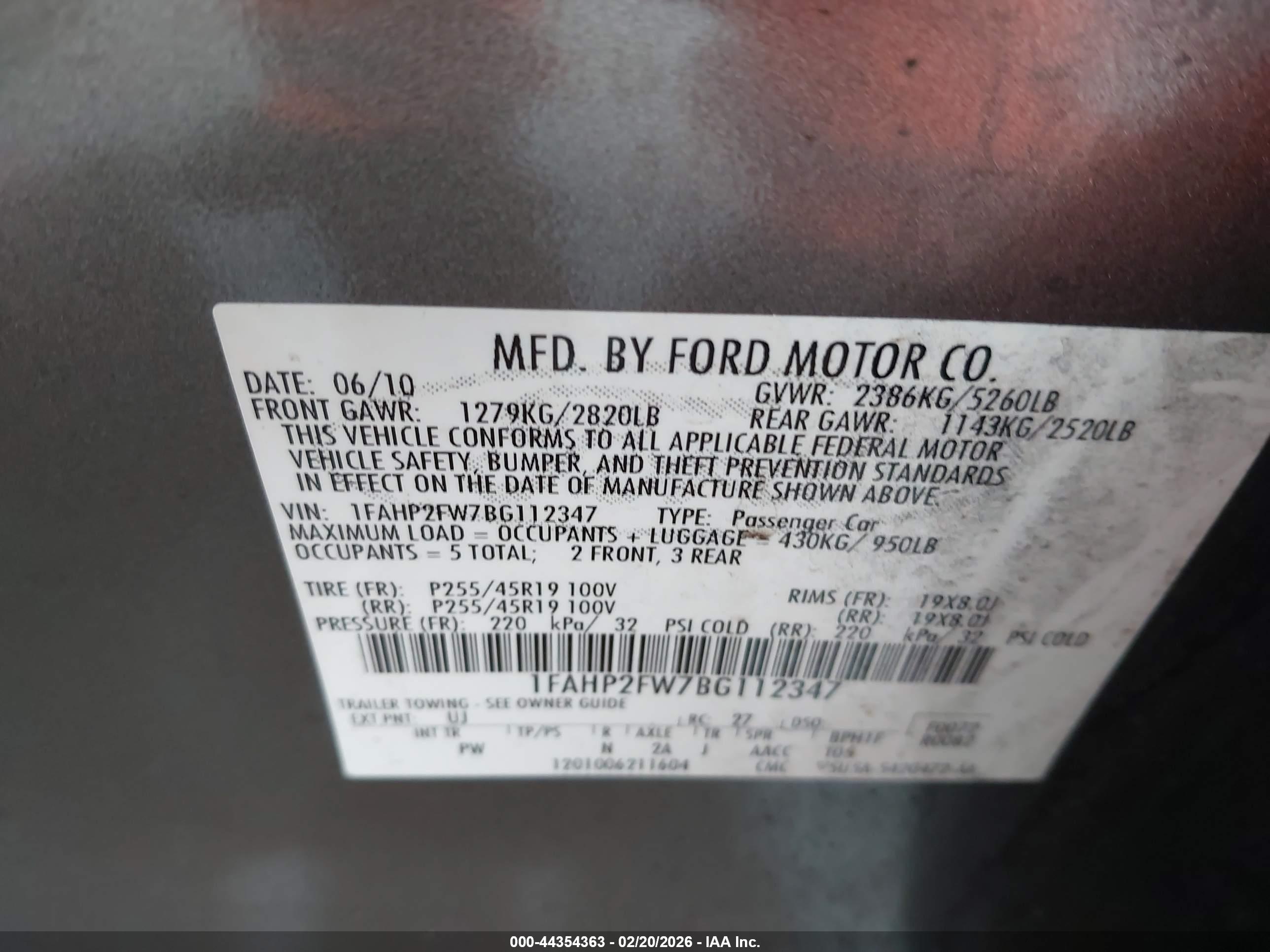 FORD TAURUS image 9