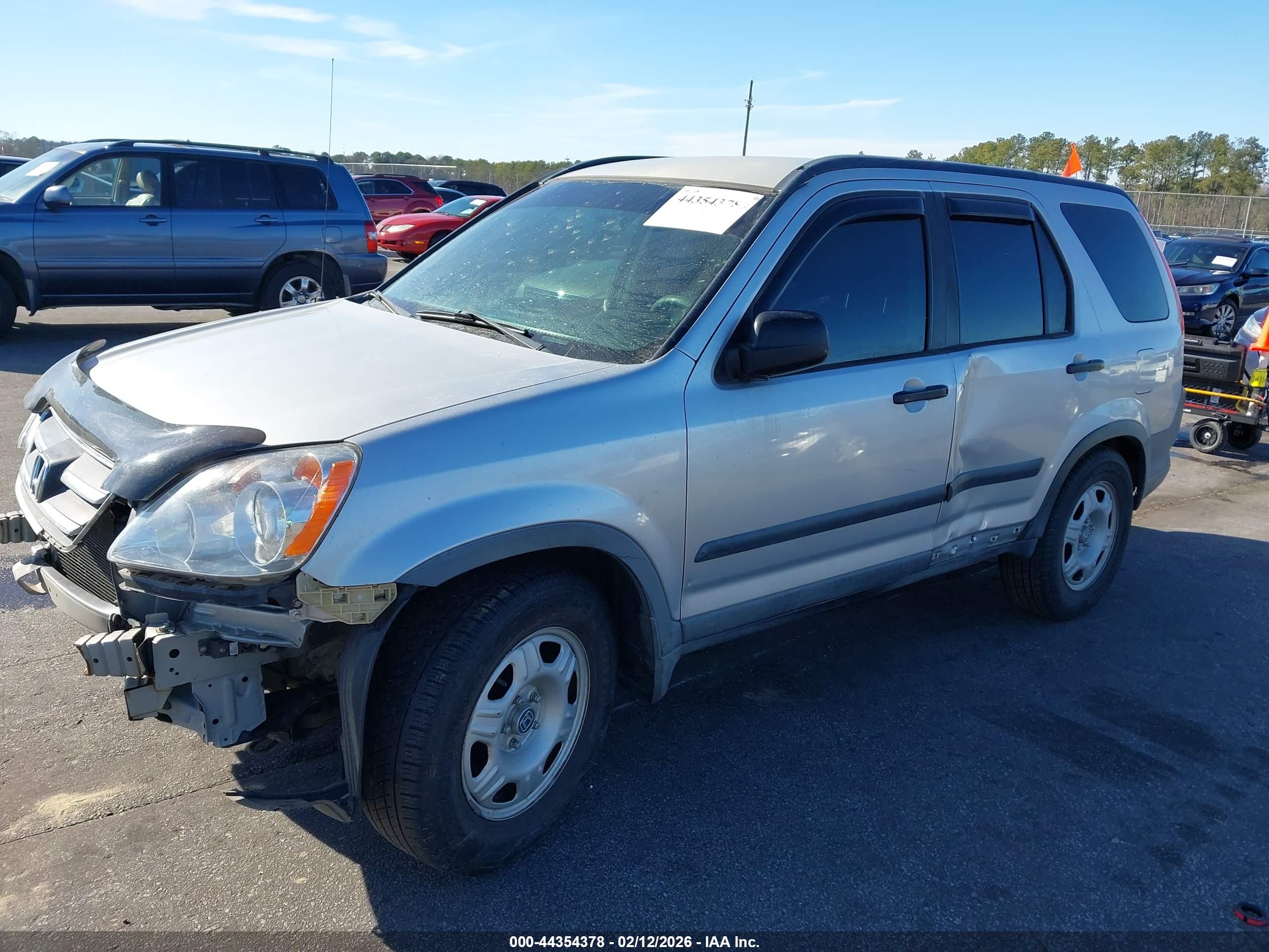 HONDA CR-V image 2