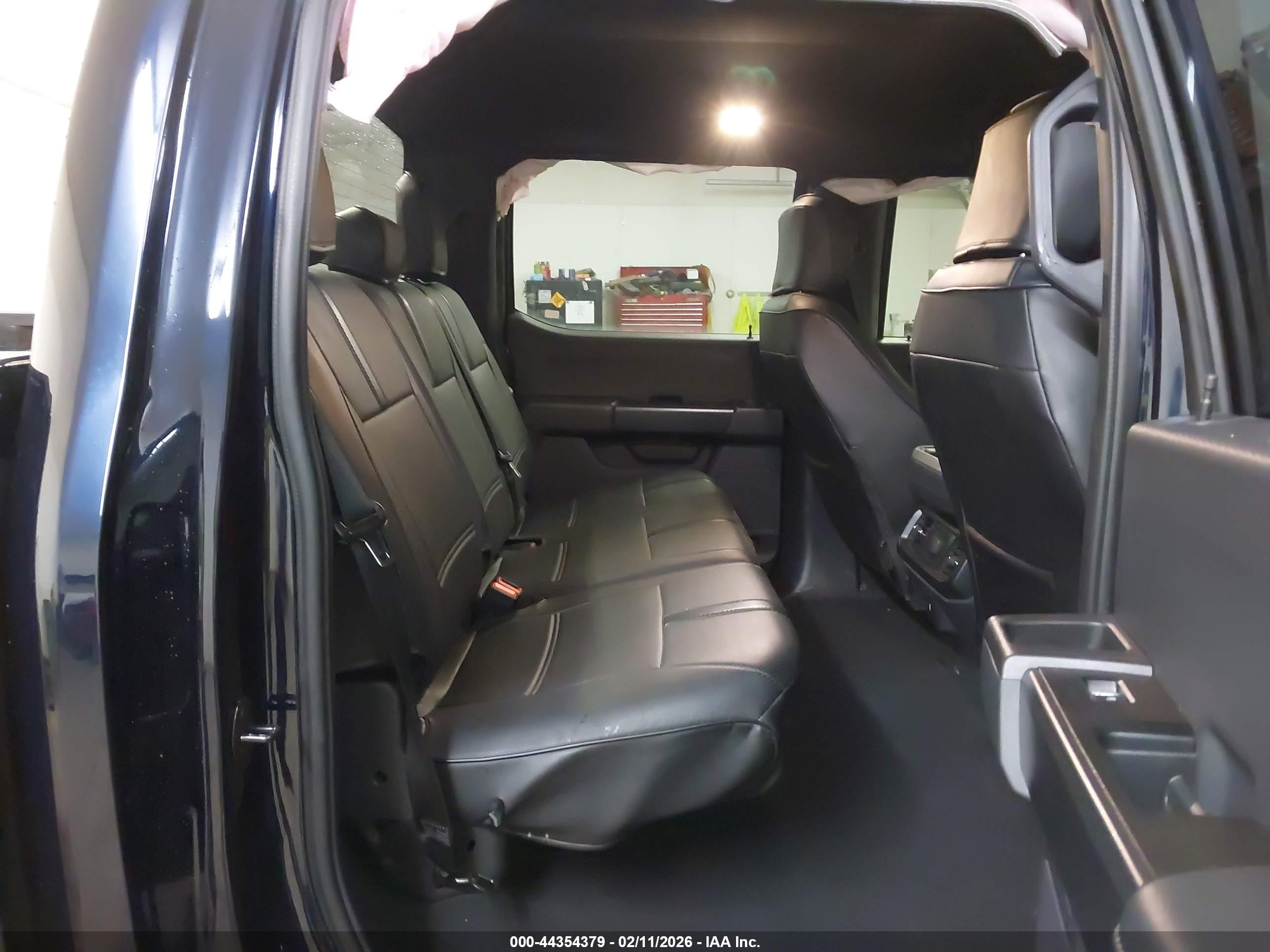 FORD F-150 image 8