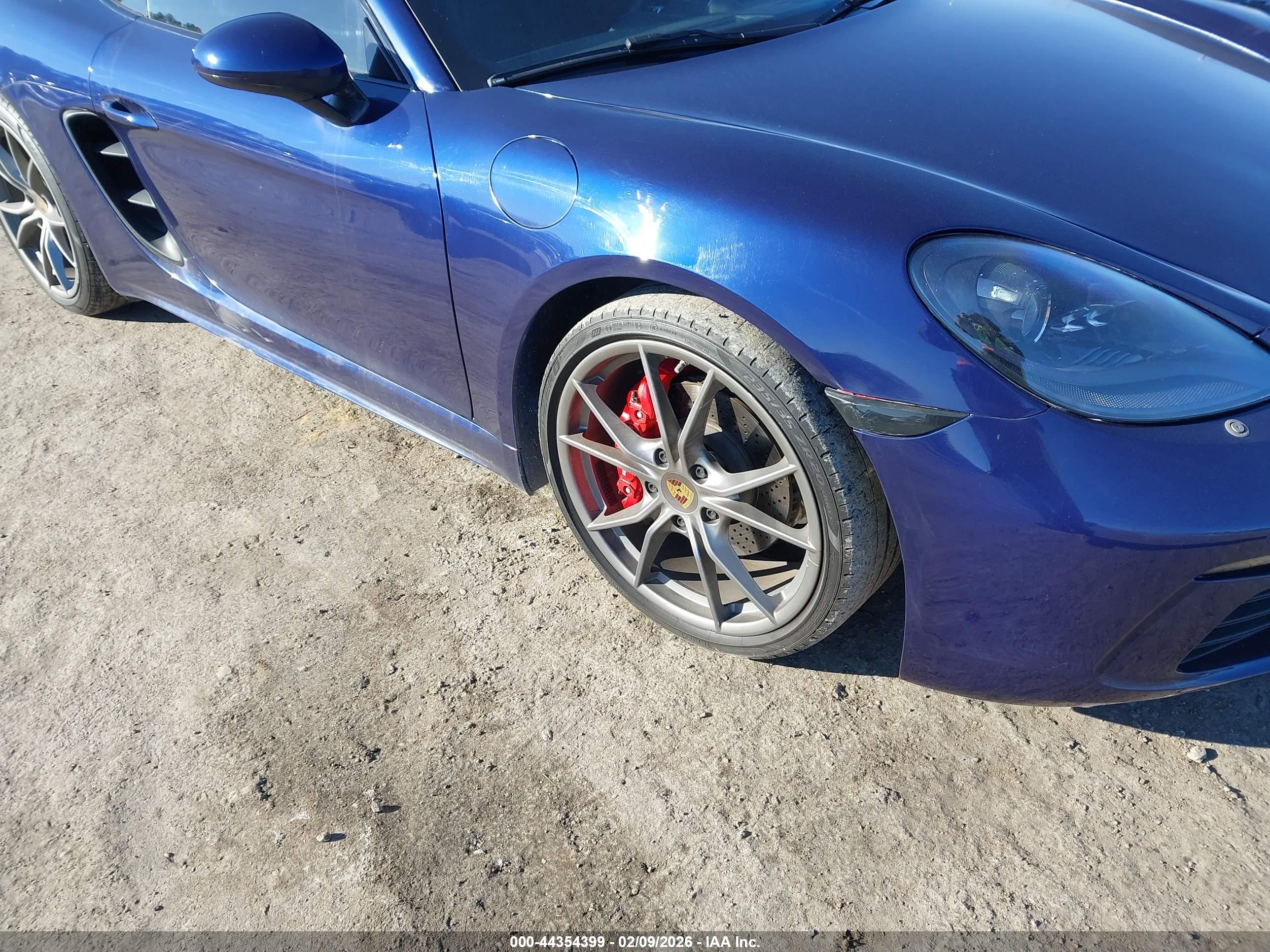 PORSCHE 718 image 6