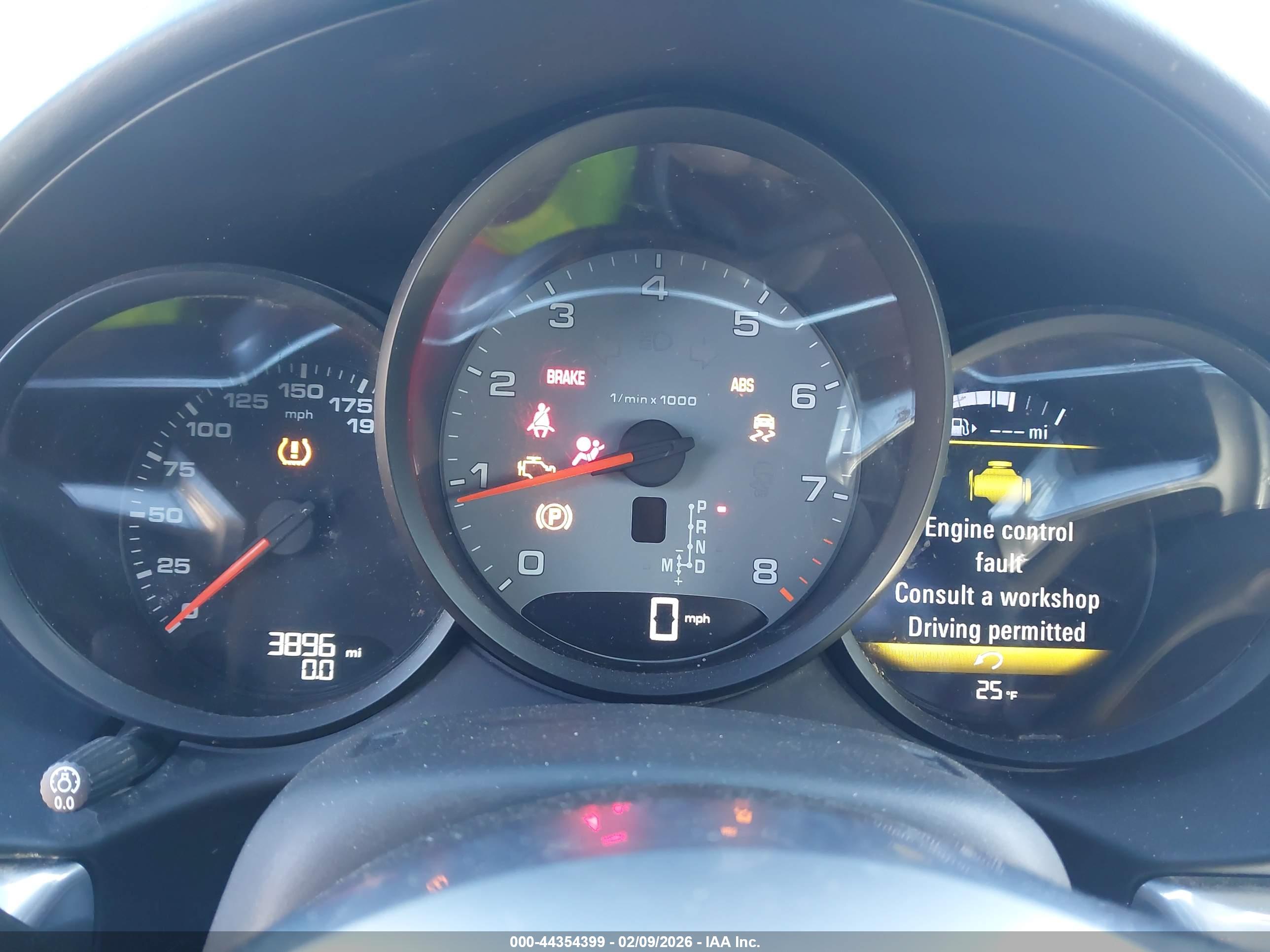 PORSCHE 718 image 7