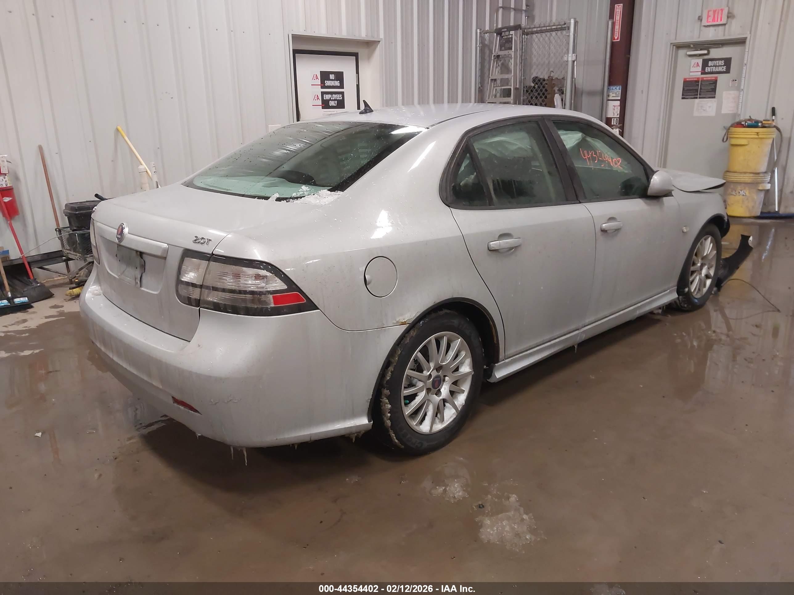 SAAB 9-3 image 4