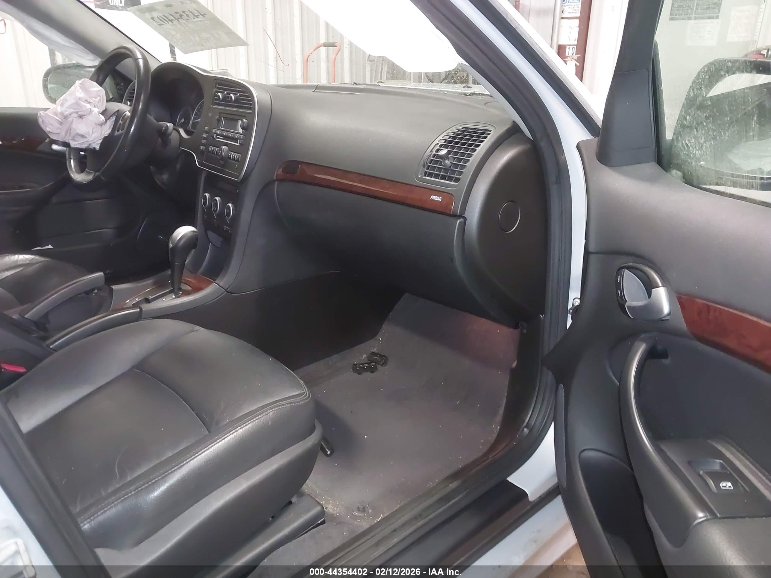 SAAB 9-3 image 5