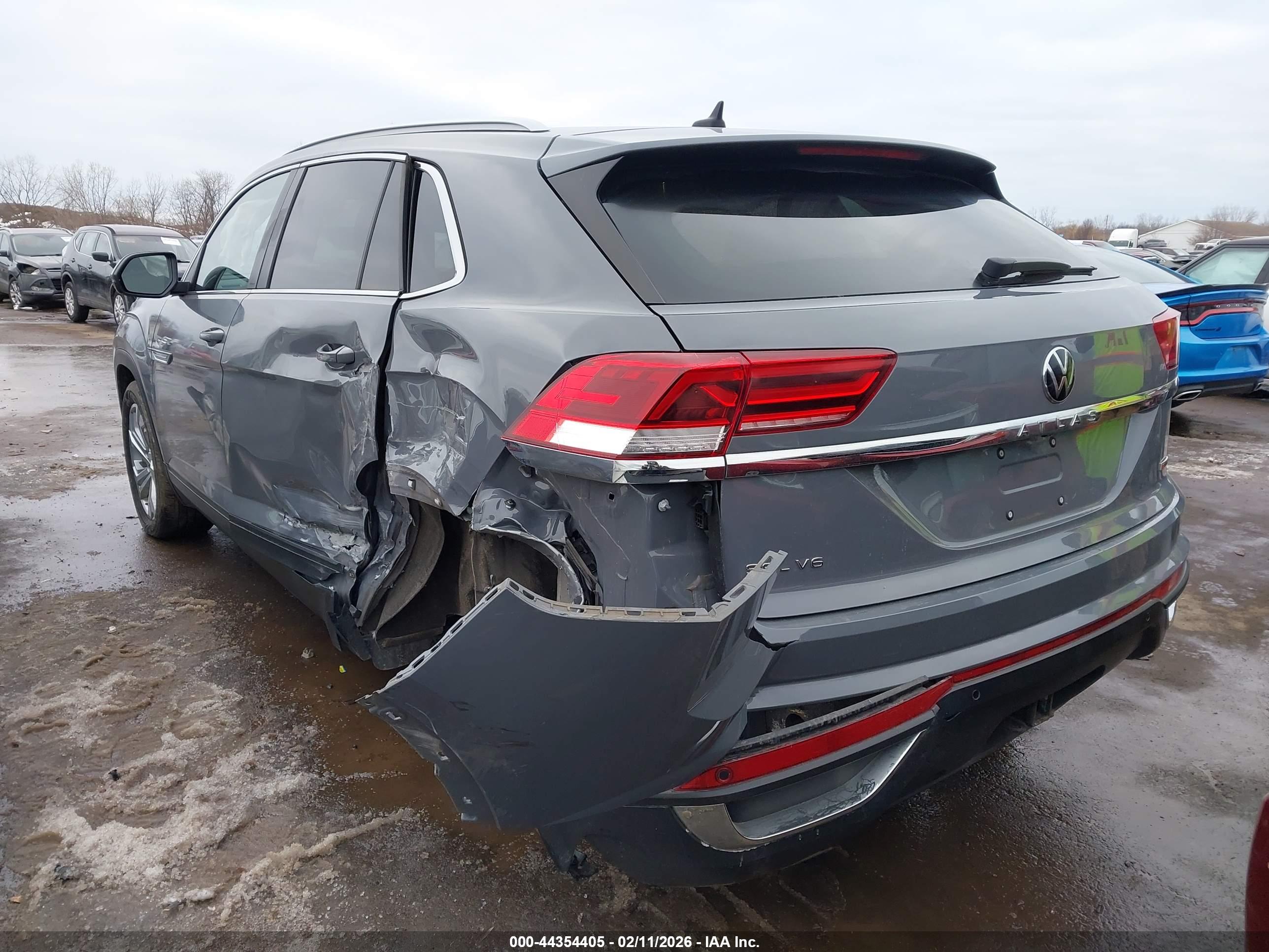 VOLKSWAGEN ATLAS image 3