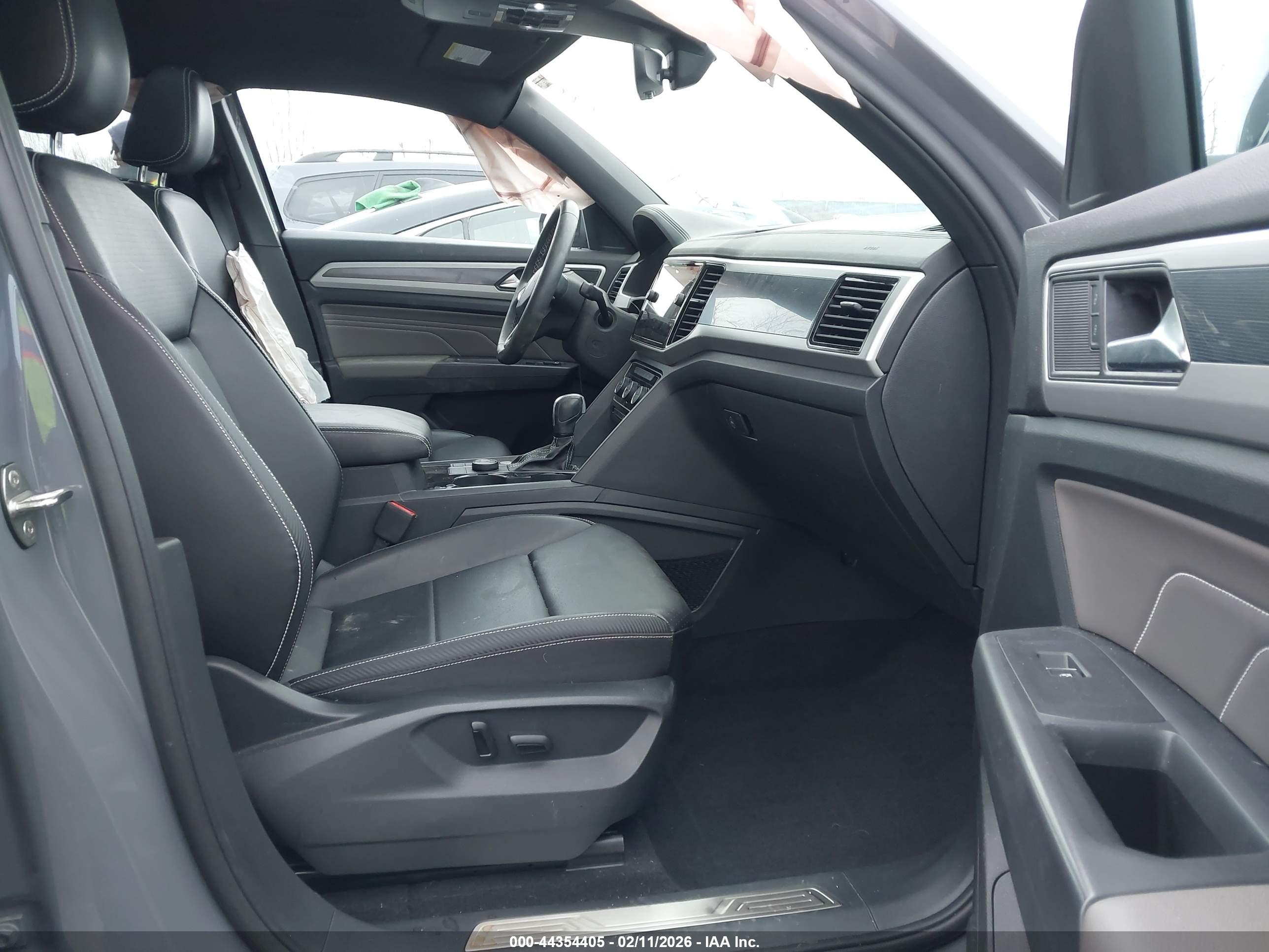 VOLKSWAGEN ATLAS image 5