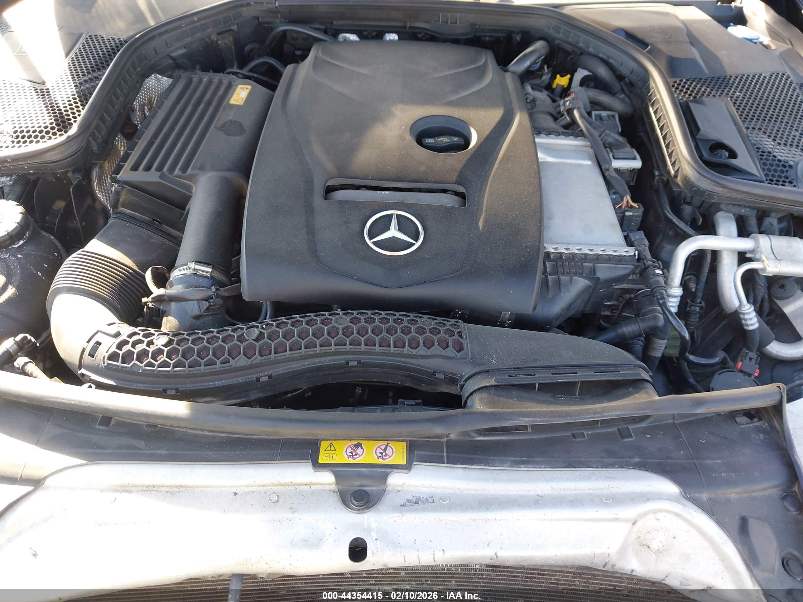 MERCEDES-BENZ C image 10