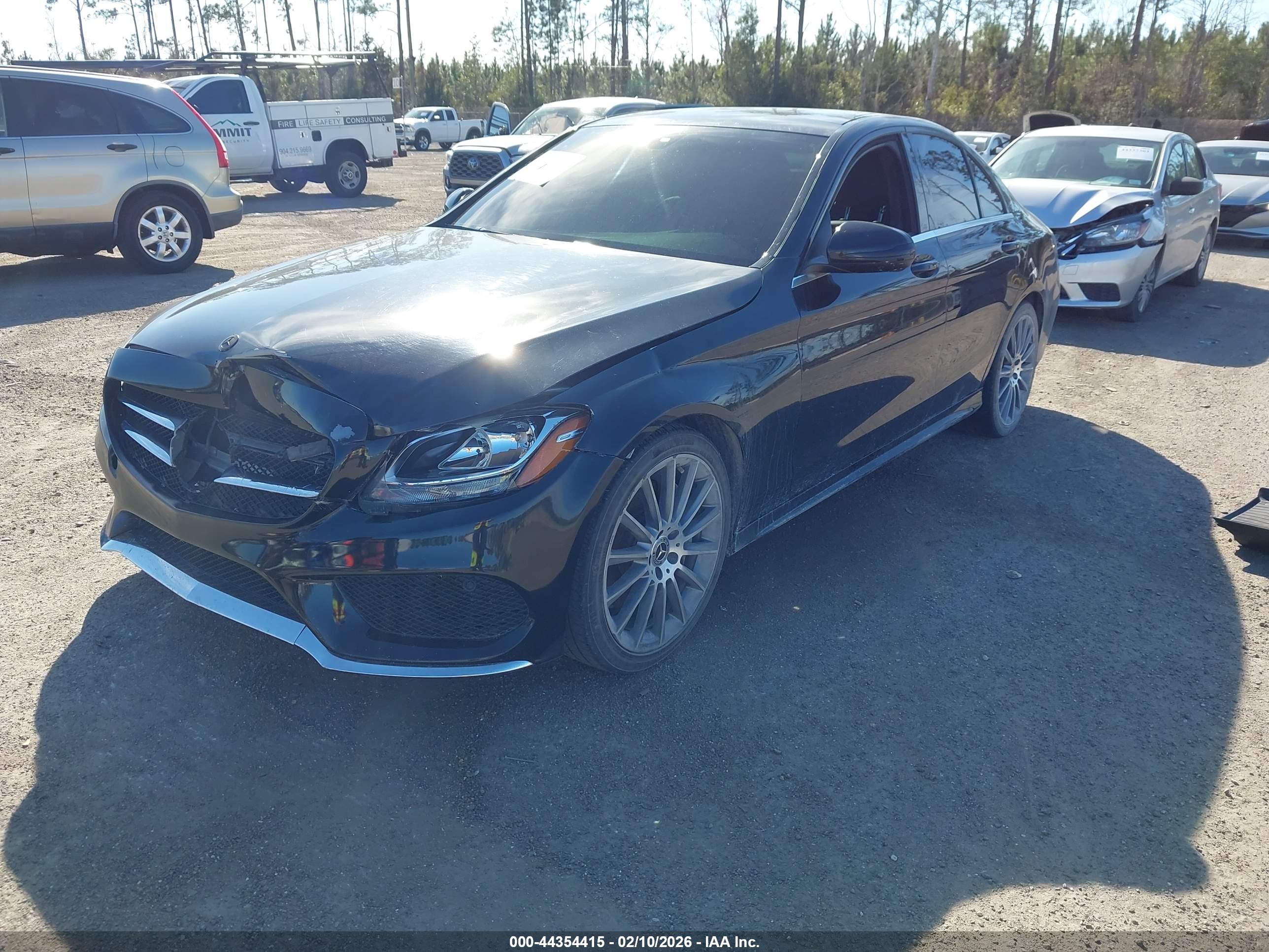 MERCEDES-BENZ C image 2
