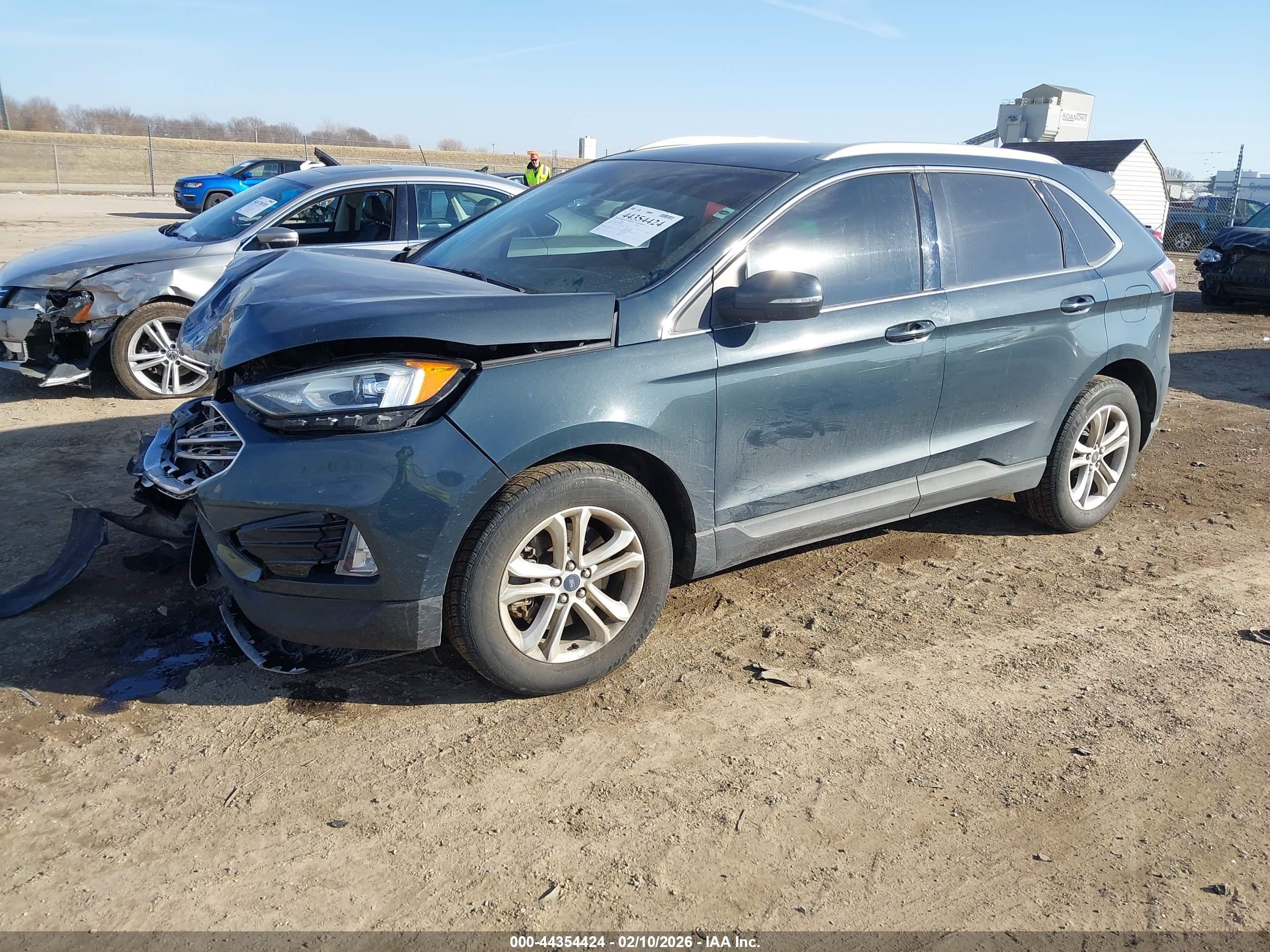 FORD EDGE image 2