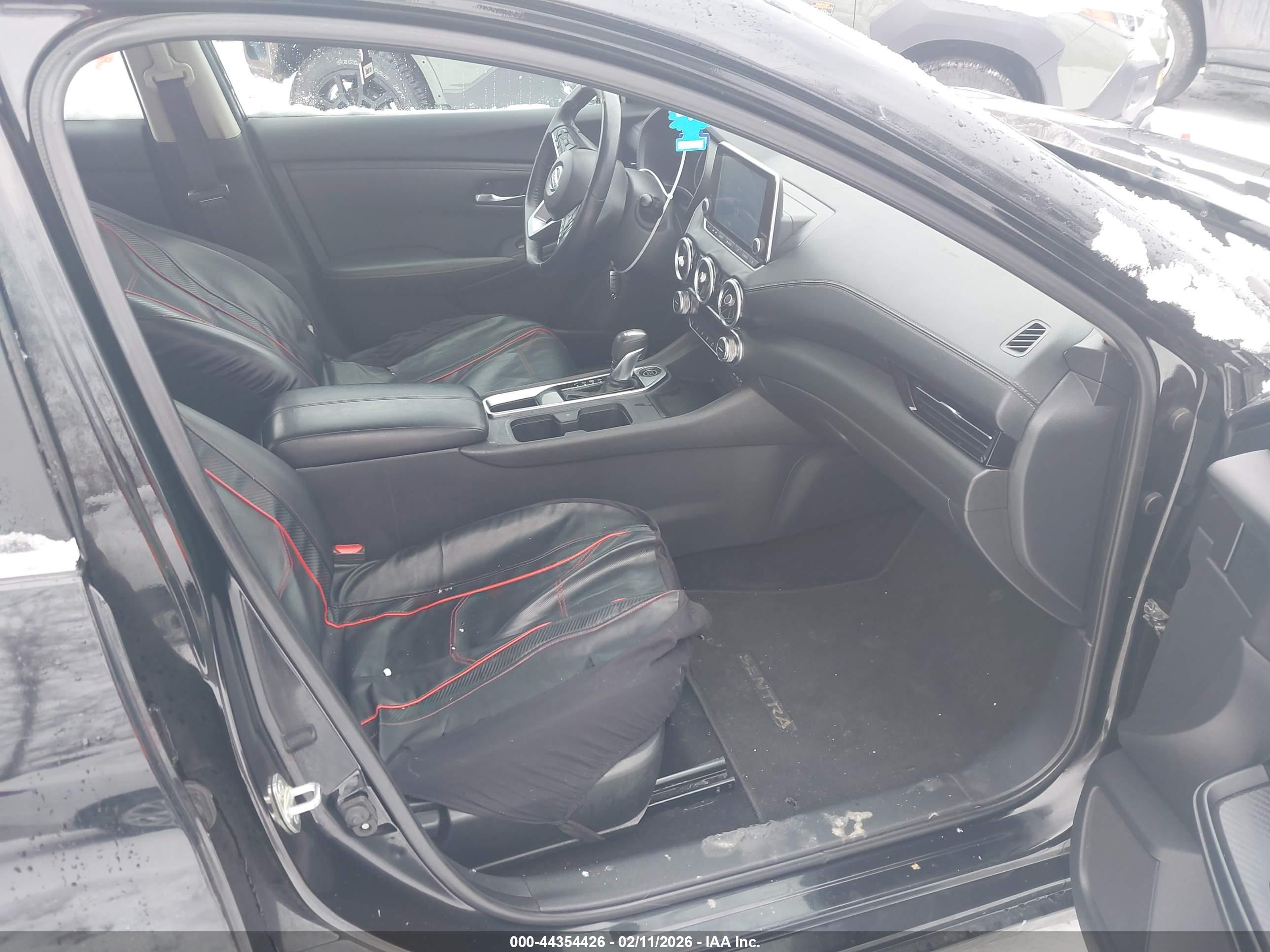 NISSAN SENTRA image 5
